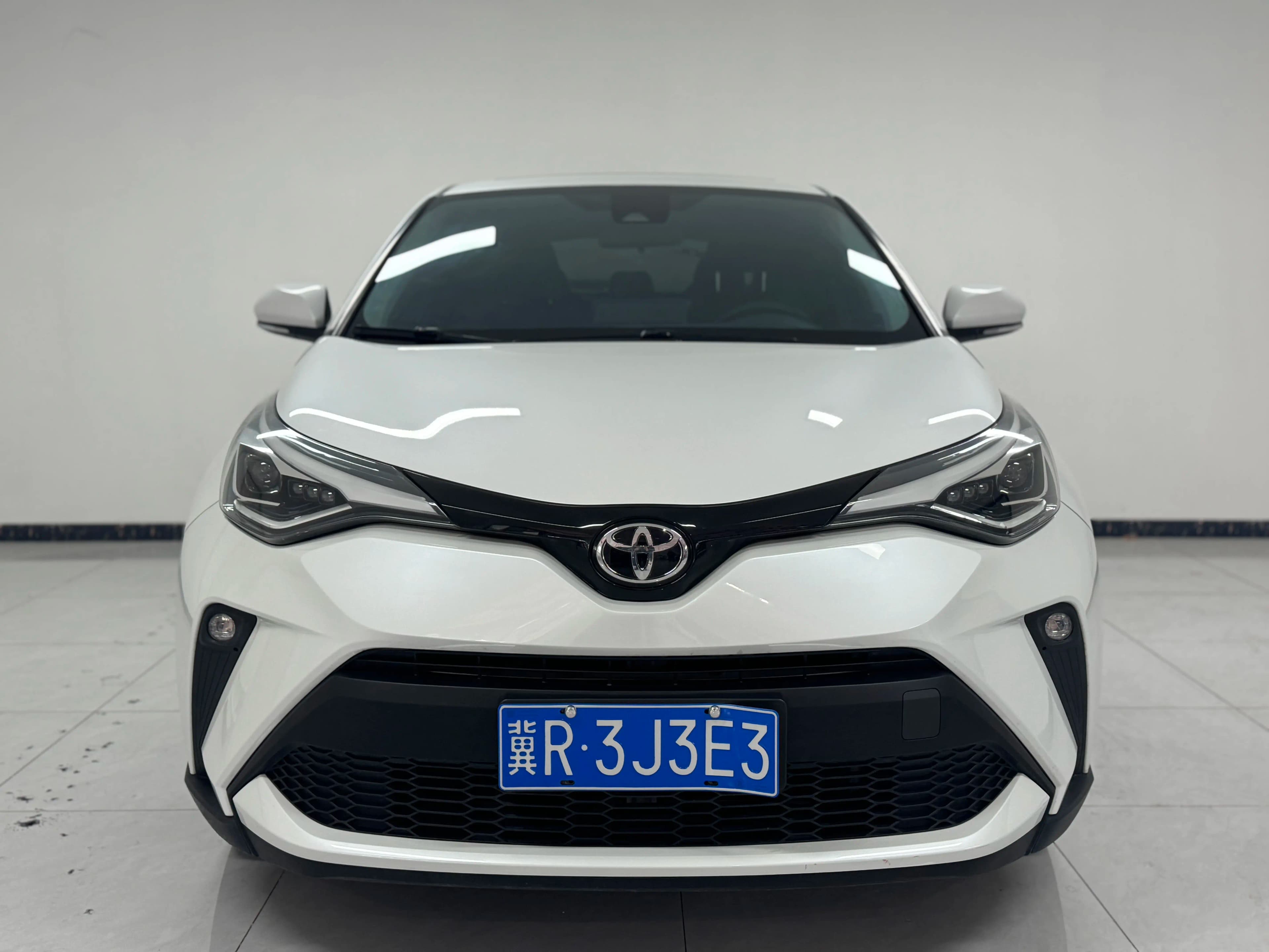 Toyota C-HR 2022 г. 50063 км. — фото 2