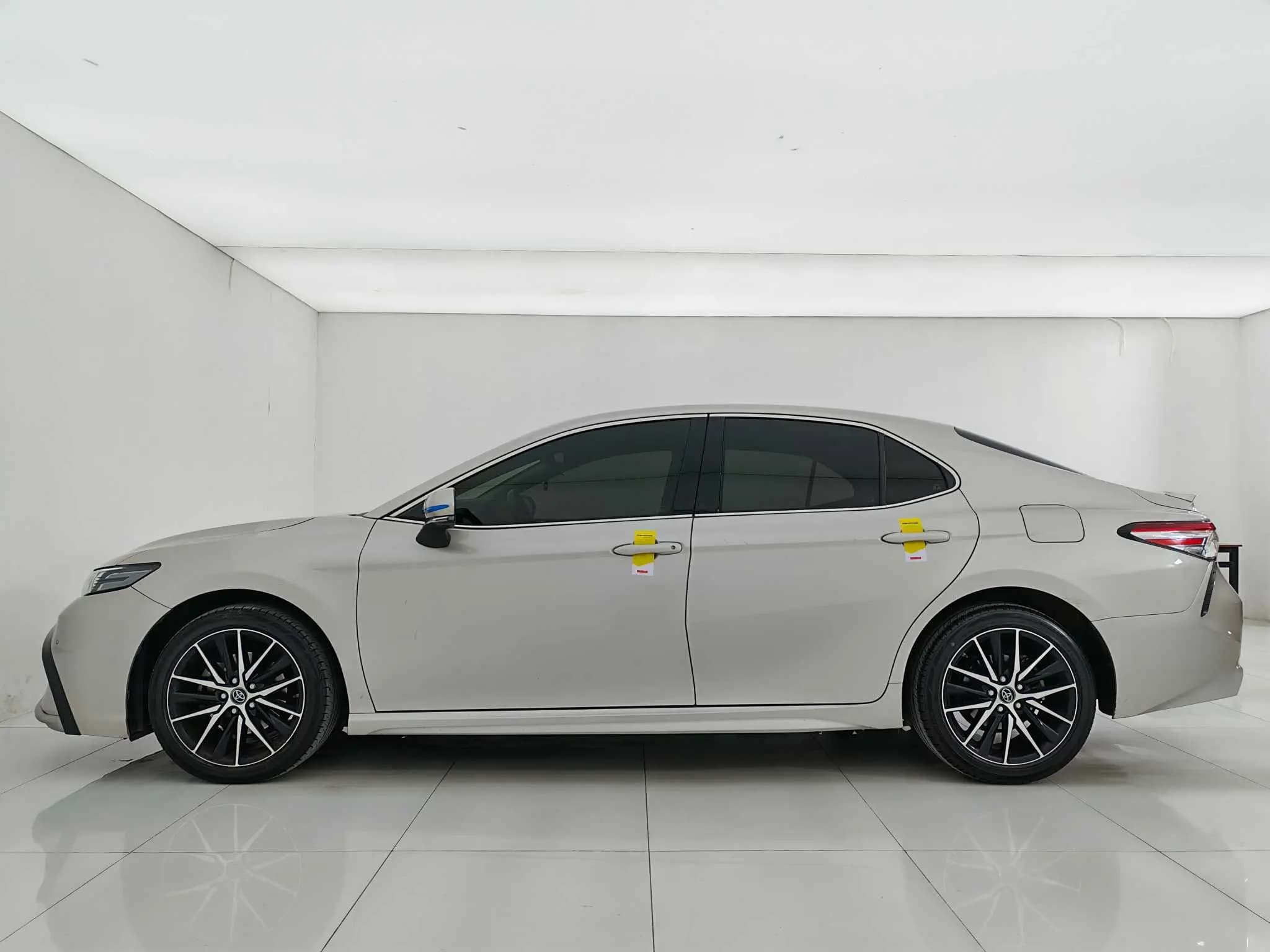 Toyota Camry 2022 г. 38342 км. — фото 4