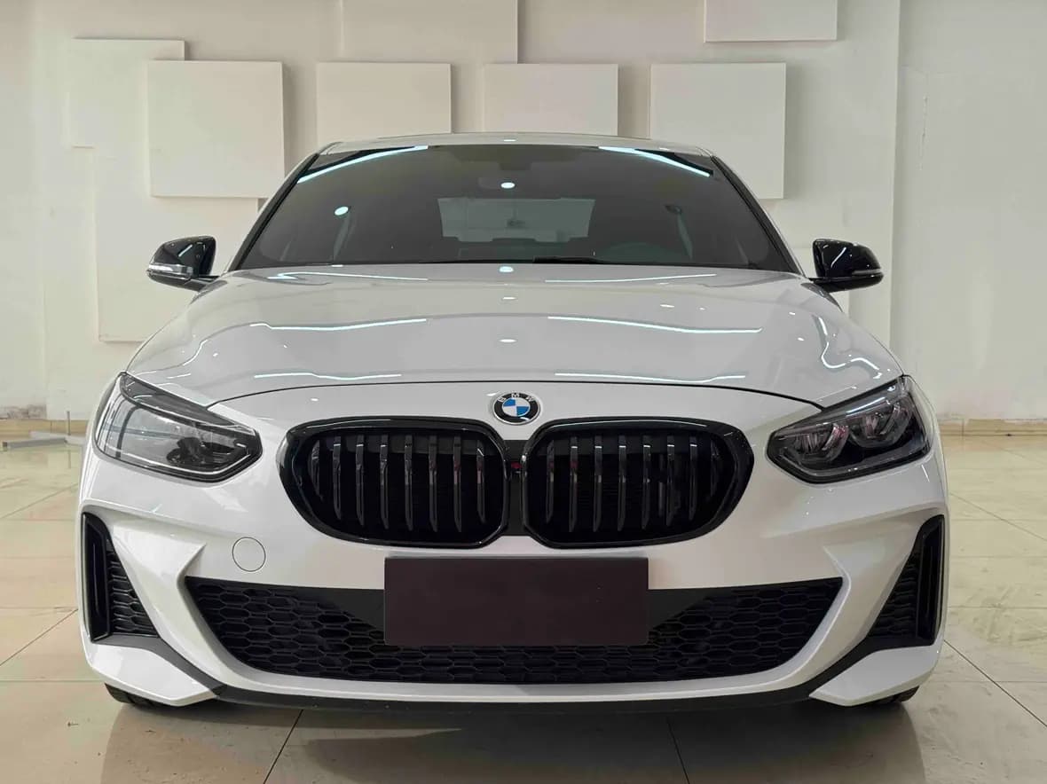BMW 1 Series 2021 г. 32070 км. — фото 2