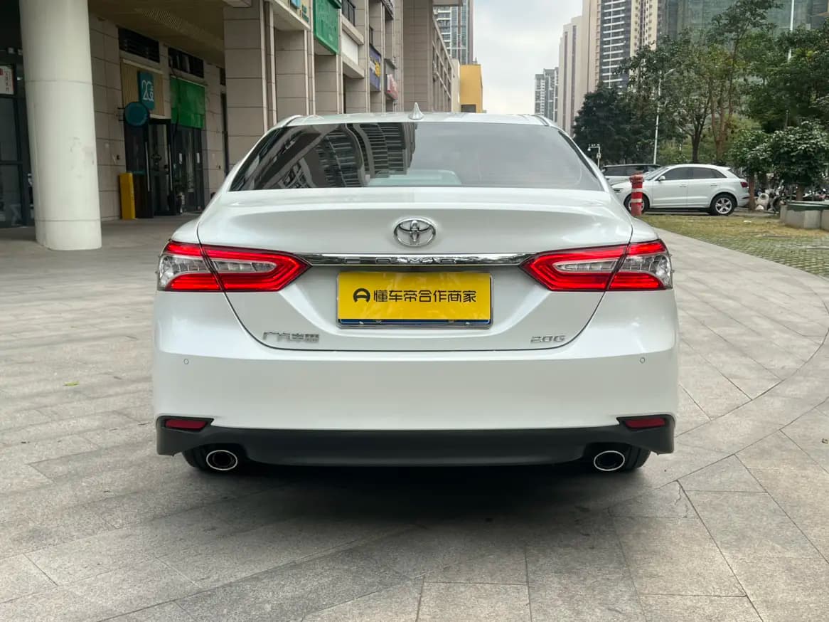 Toyota Camry 2023 г. 22044 км. — фото 4
