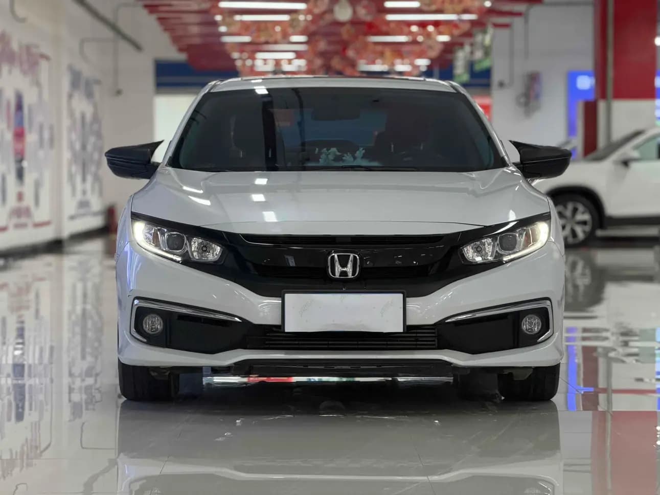 Honda Civic 2021 г. 22129 км. — фото 2