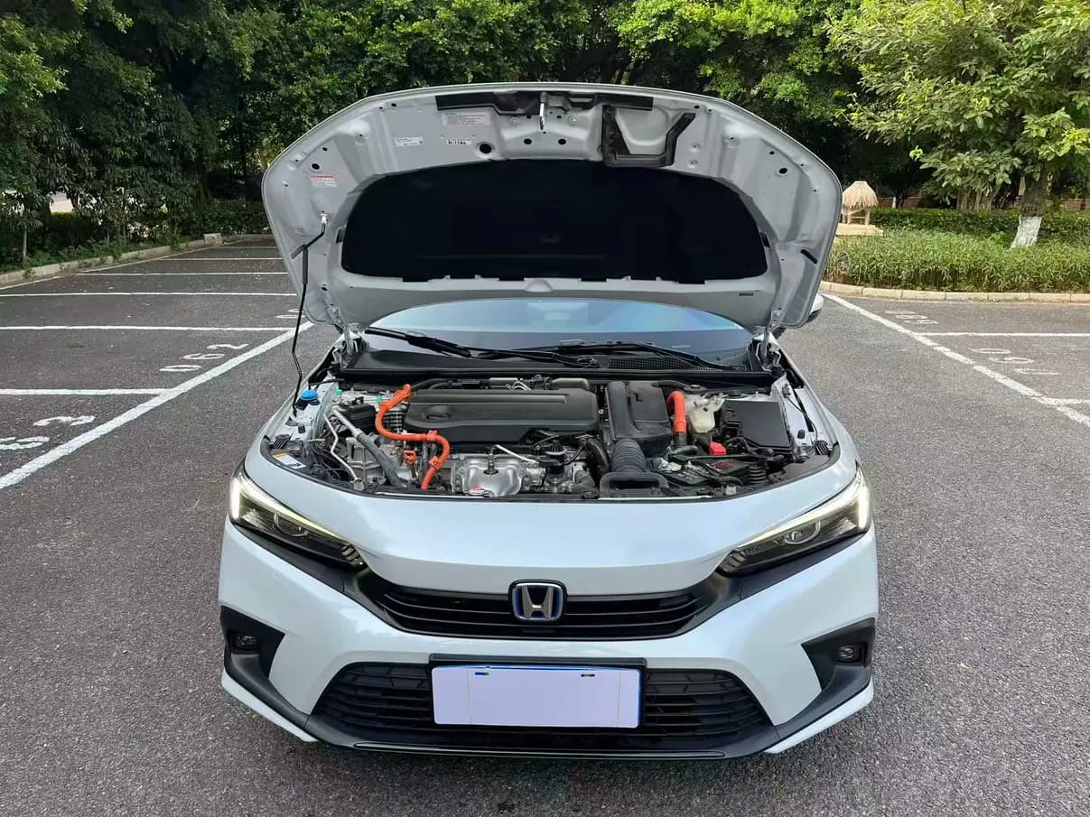 Honda Civic 2023 г. 20130 км. — фото 10