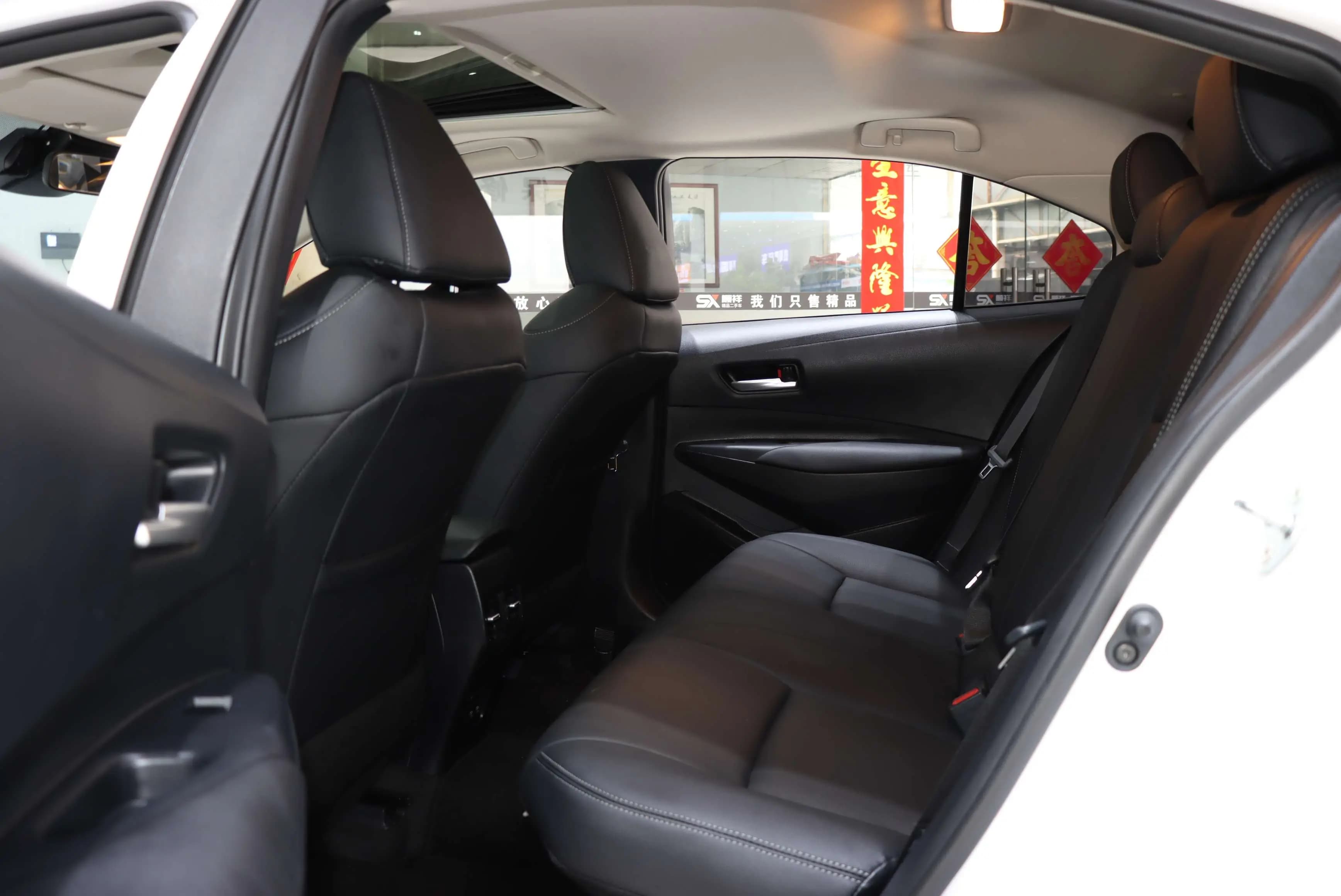 Toyota Corolla 2023 г. 35120 км. — фото 16