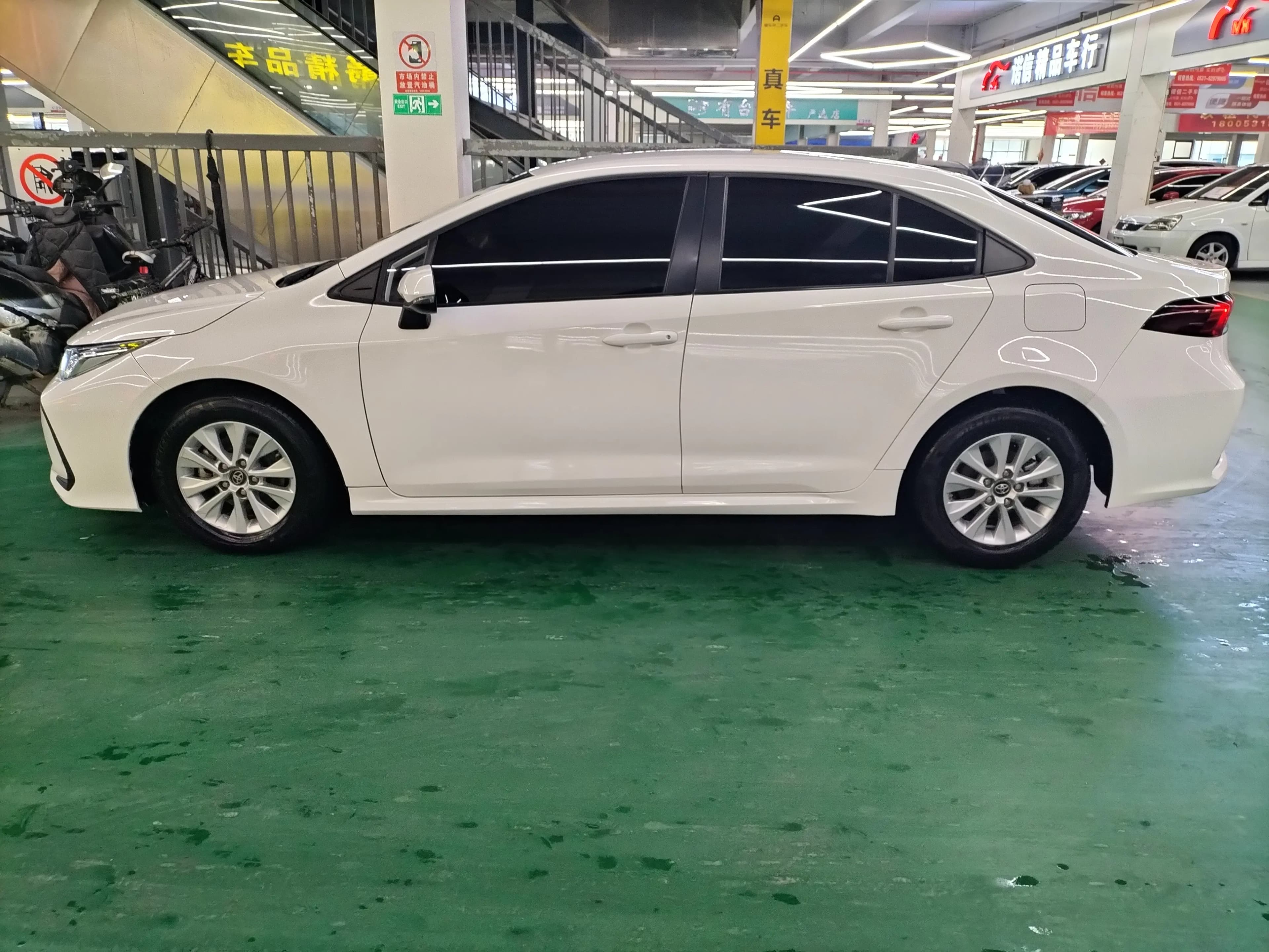 Toyota Corolla 2022 г. 60121 км. — фото 3