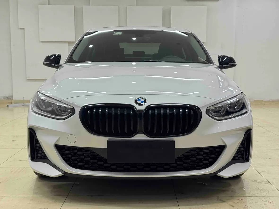 BMW 1 Series 2021 г. 45006 км. — фото 2