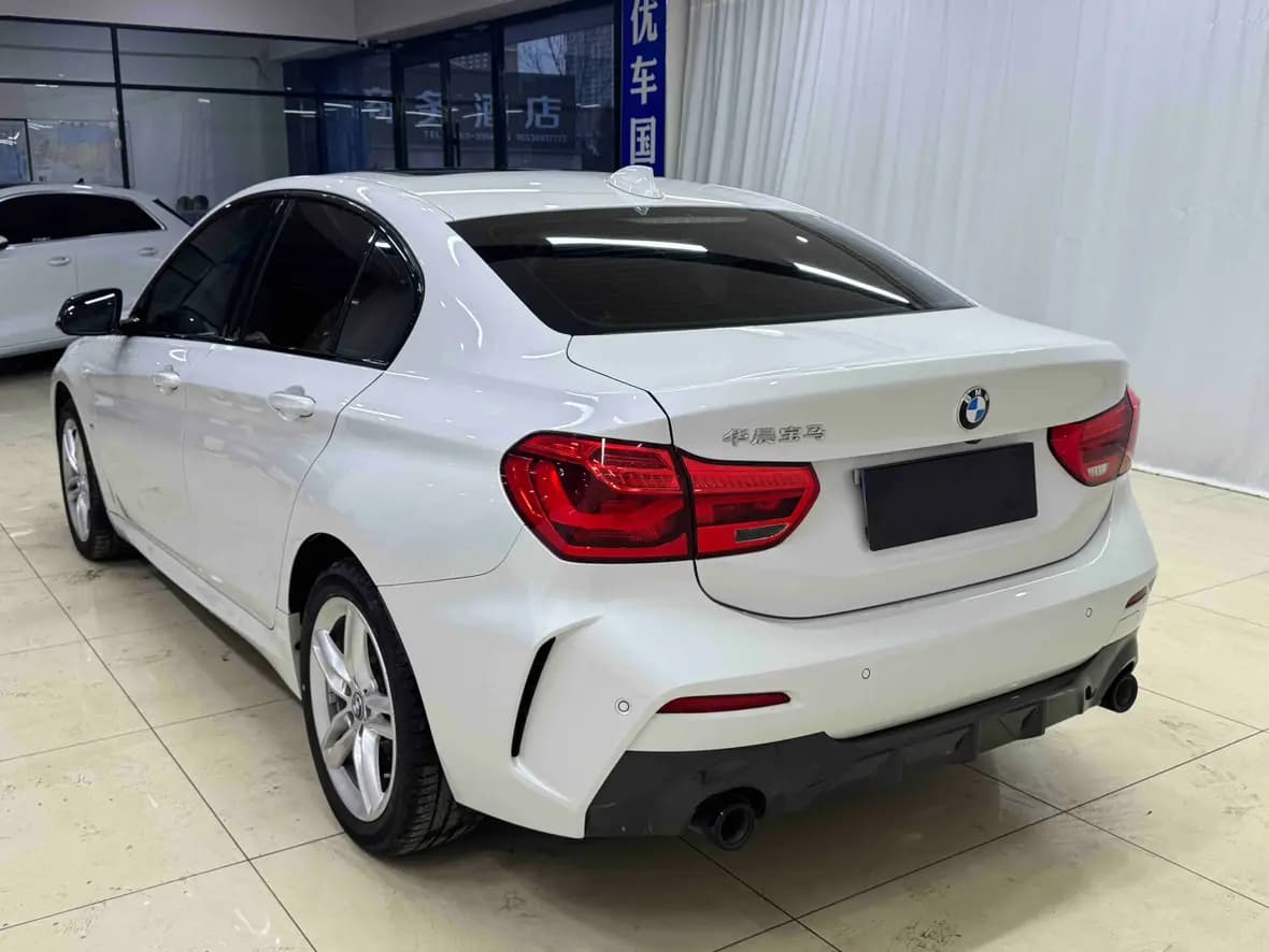 BMW 1 Series 2021 г. 45006 км. — фото 4