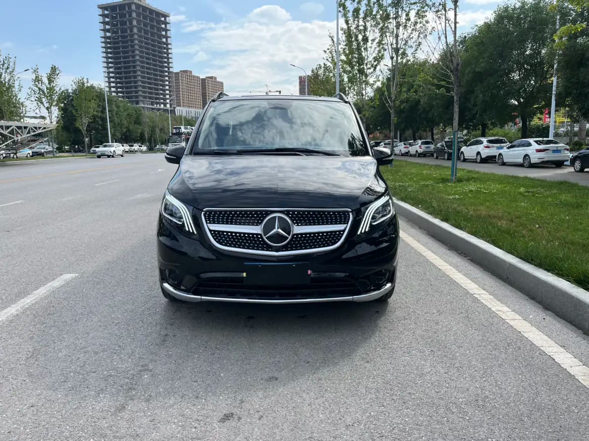 Mercedes-Benz Vito 2022 г. 37859 км. — фото 2