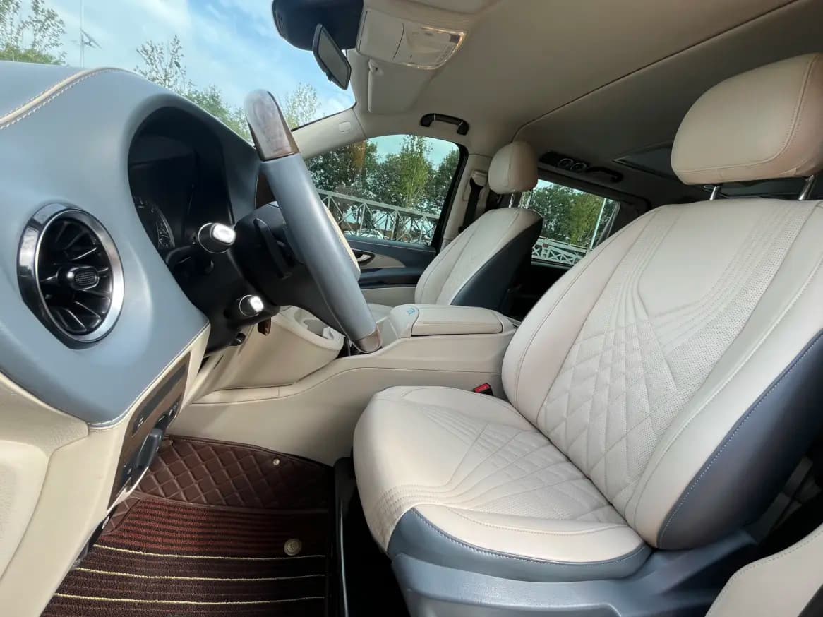 Mercedes-Benz Vito 2022 г. 37859 км. — фото 26