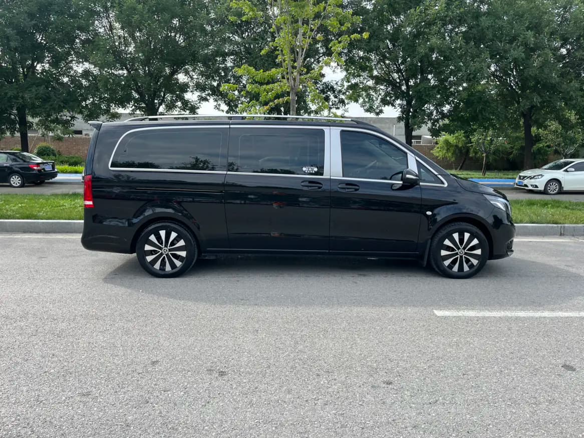 Mercedes-Benz Vito 2022 г. 37859 км. — фото 4