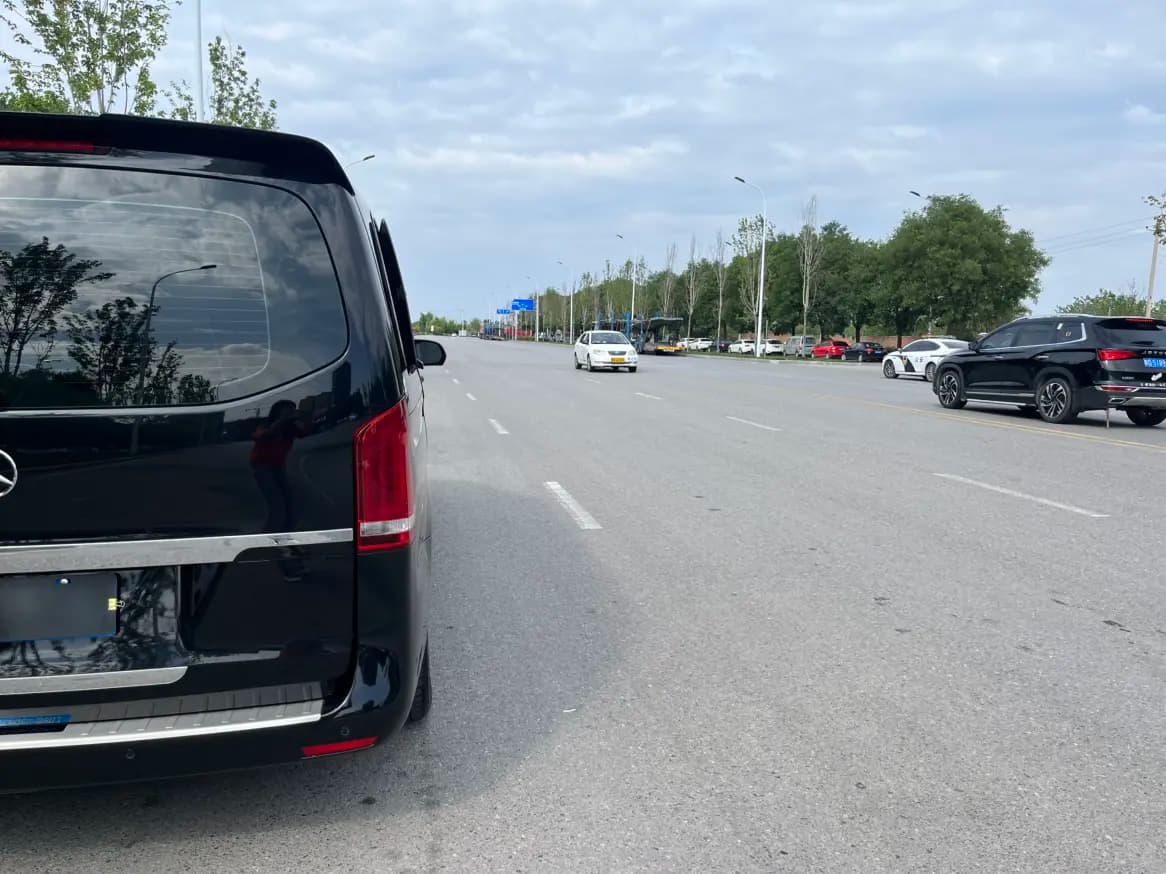 Mercedes-Benz Vito 2022 г. 37859 км. — фото 10
