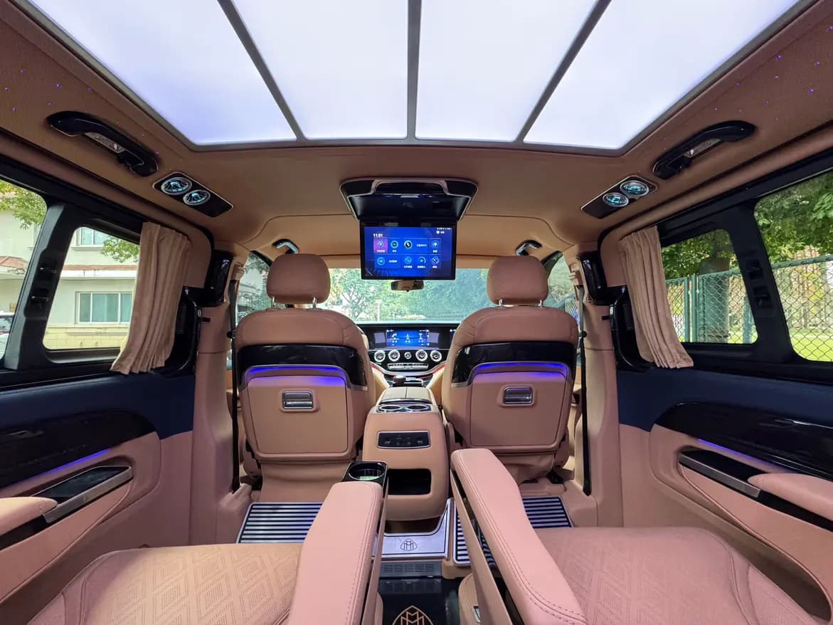 Mercedes-Benz Vito 2022 г. 41060 км. — фото 10