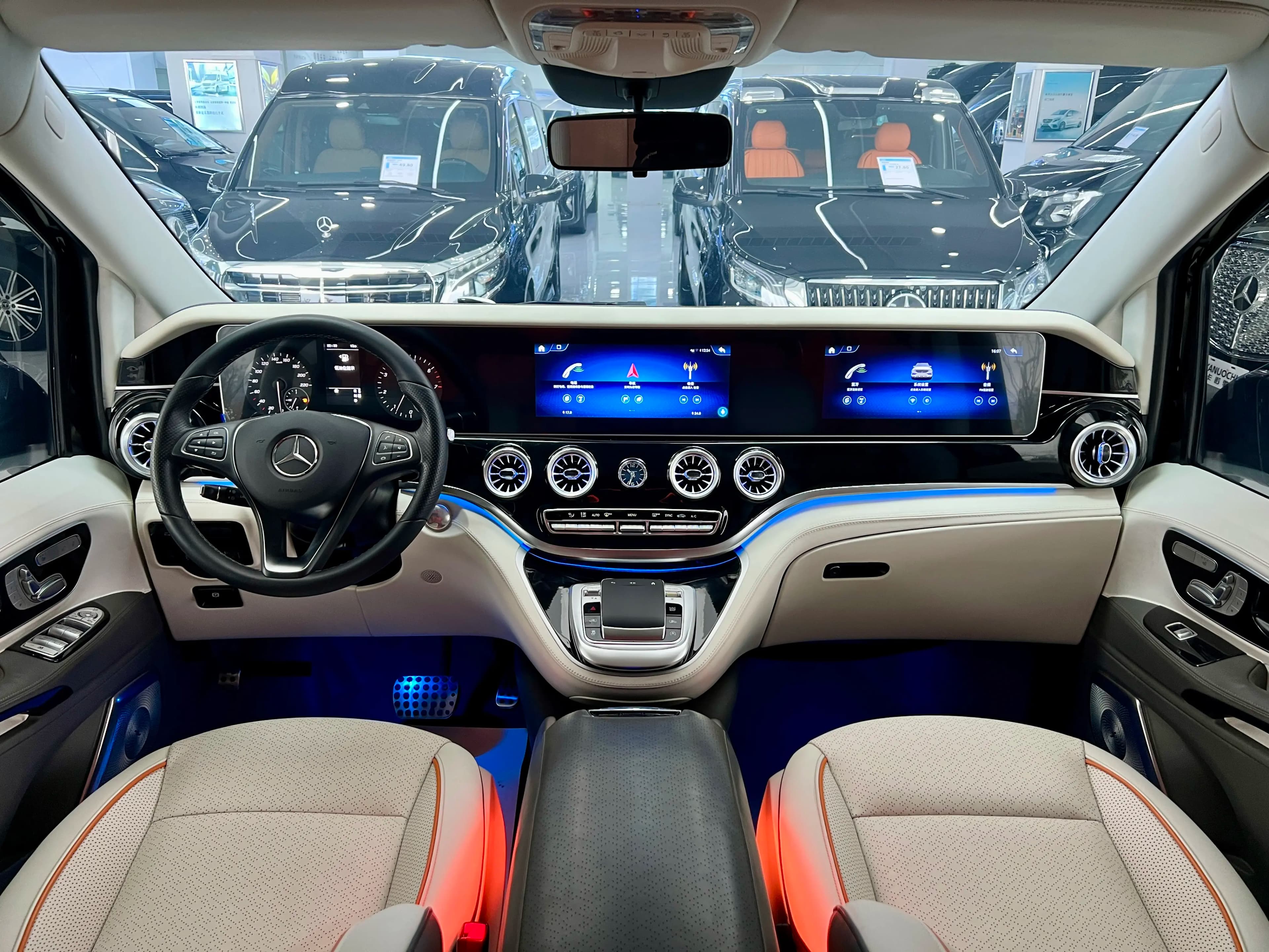 Mercedes-Benz Vito 2024 г. 39062 км. — фото 10