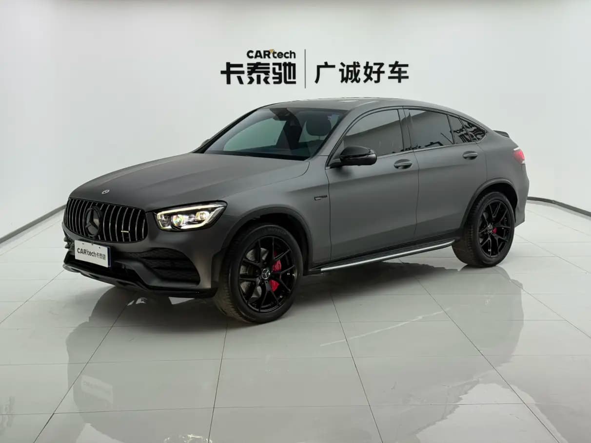 Mercedes-Benz GLC AMG 2021 г. 61101 км.