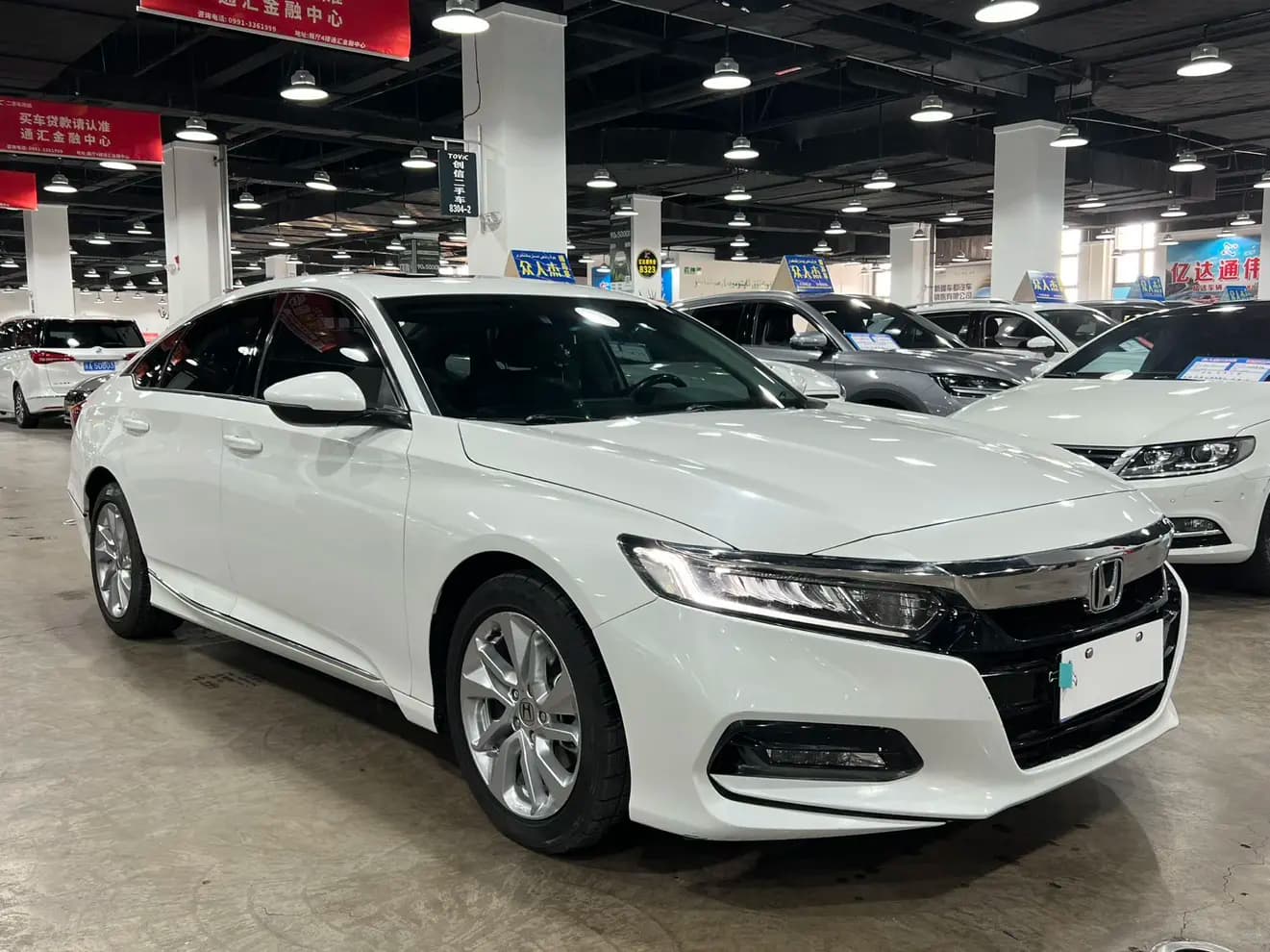 Honda Accord 2021 г. 60000 км. — фото 3
