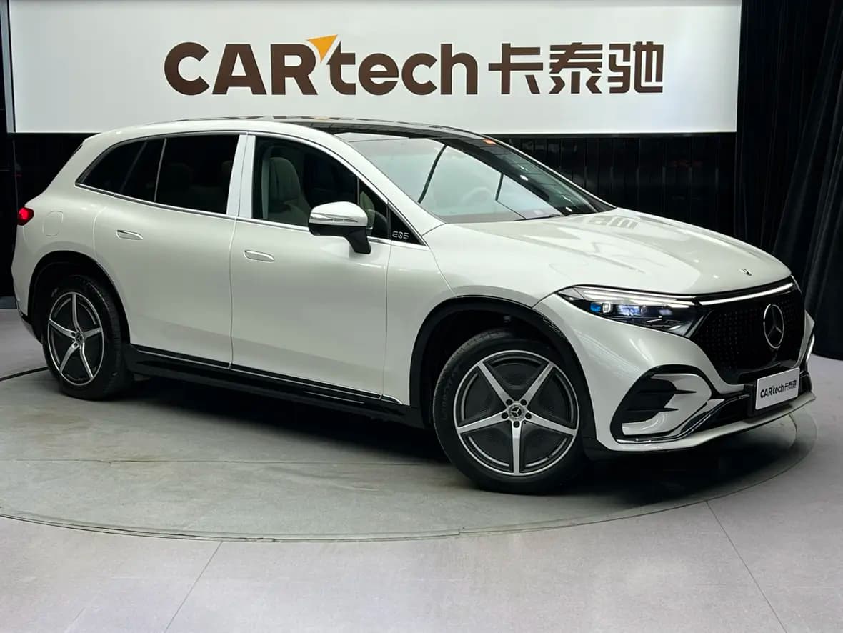 Mercedes-Benz EQS SUV 2023 г. 36051 км. — фото 3