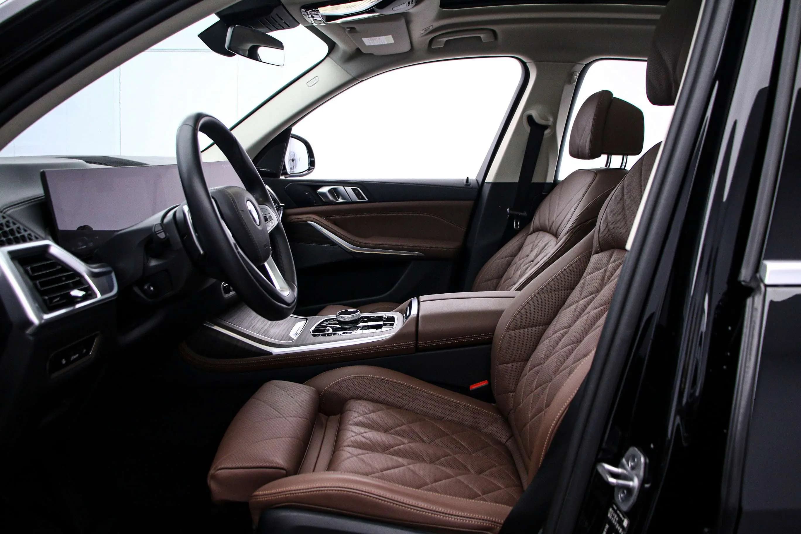 BMW X7 2024 г. 31047 км. — фото 12