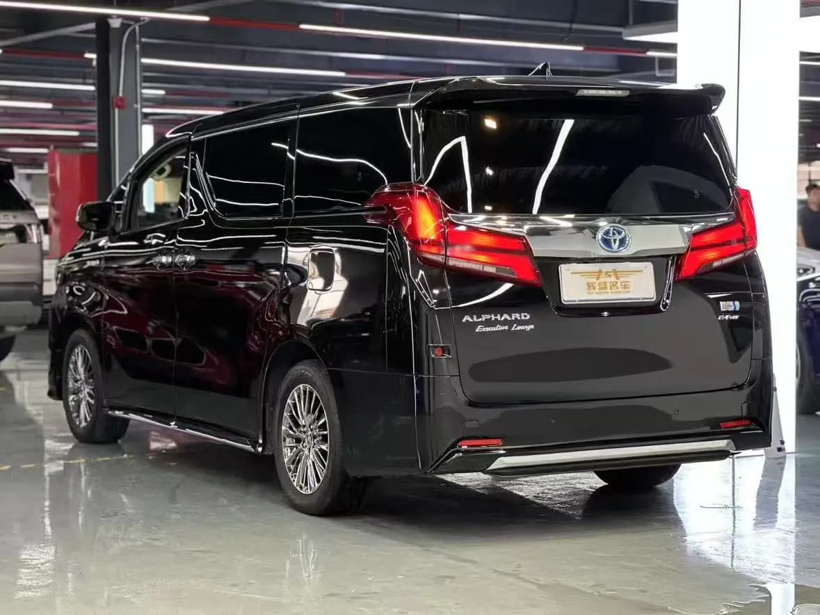 Toyota Alphard 2022 г. 90138 км. — фото 3