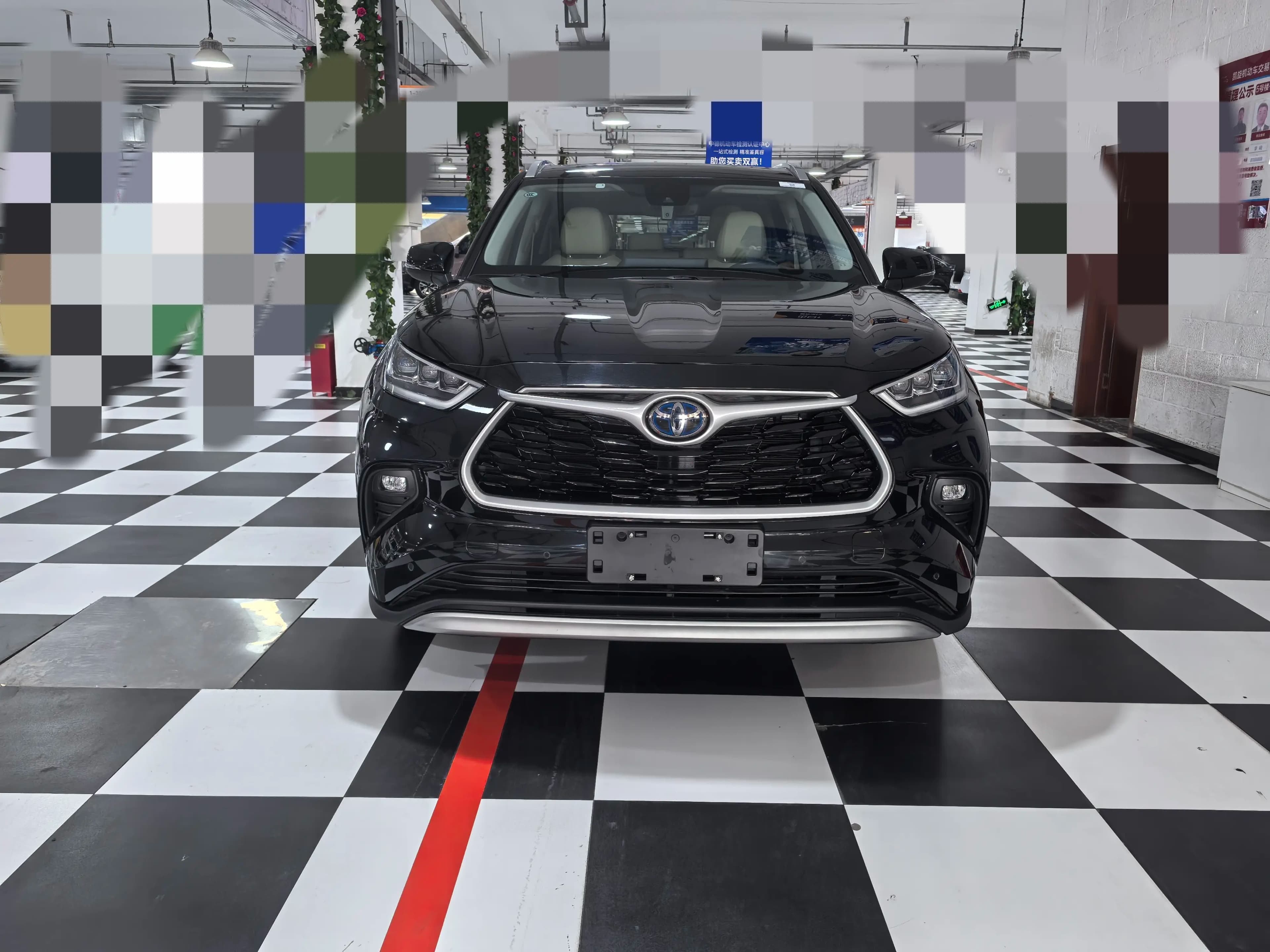Toyota Highlander 2021 г. 37108 км. — фото 2