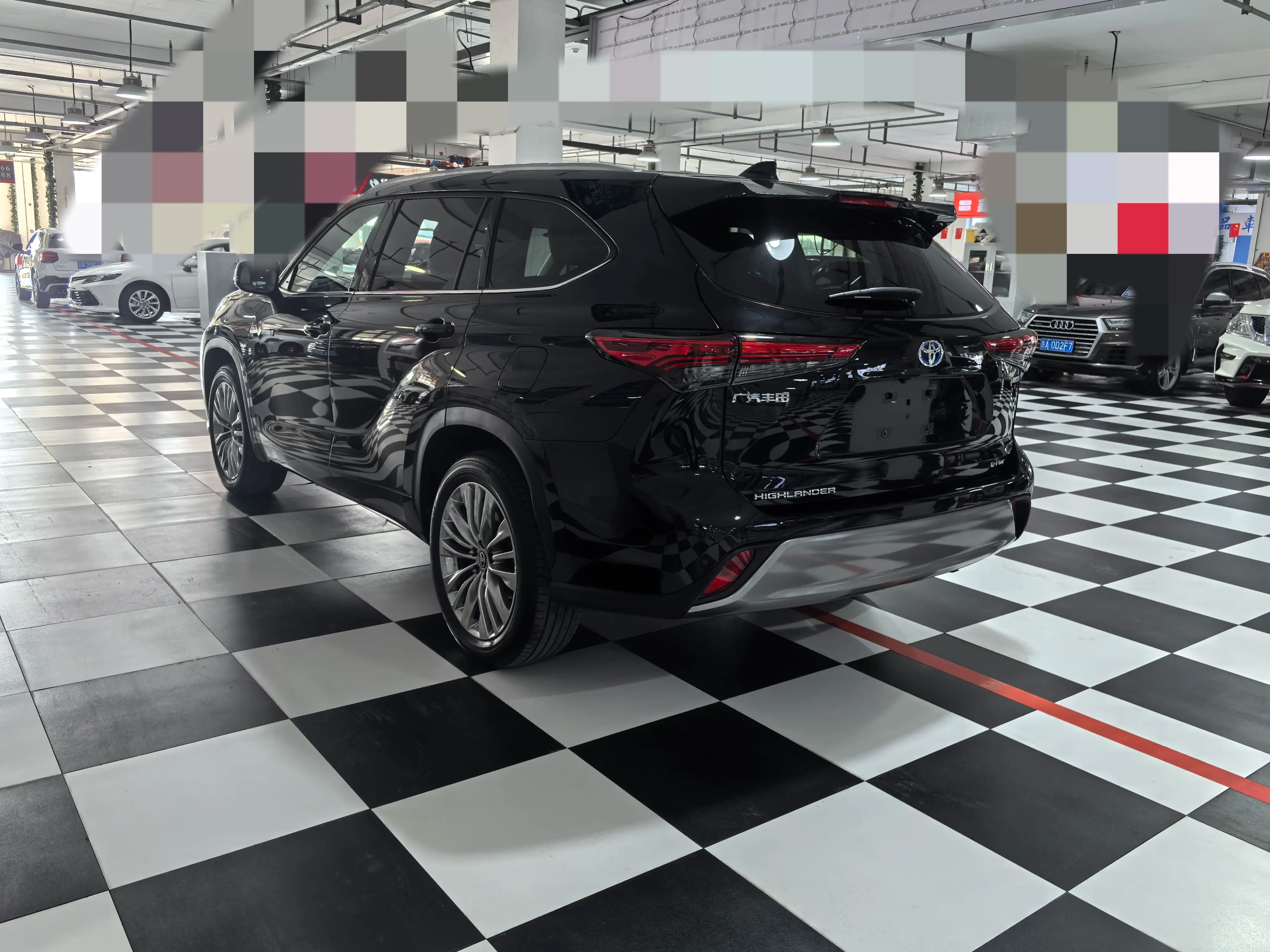 Toyota Highlander 2021 г. 37108 км. — фото 4
