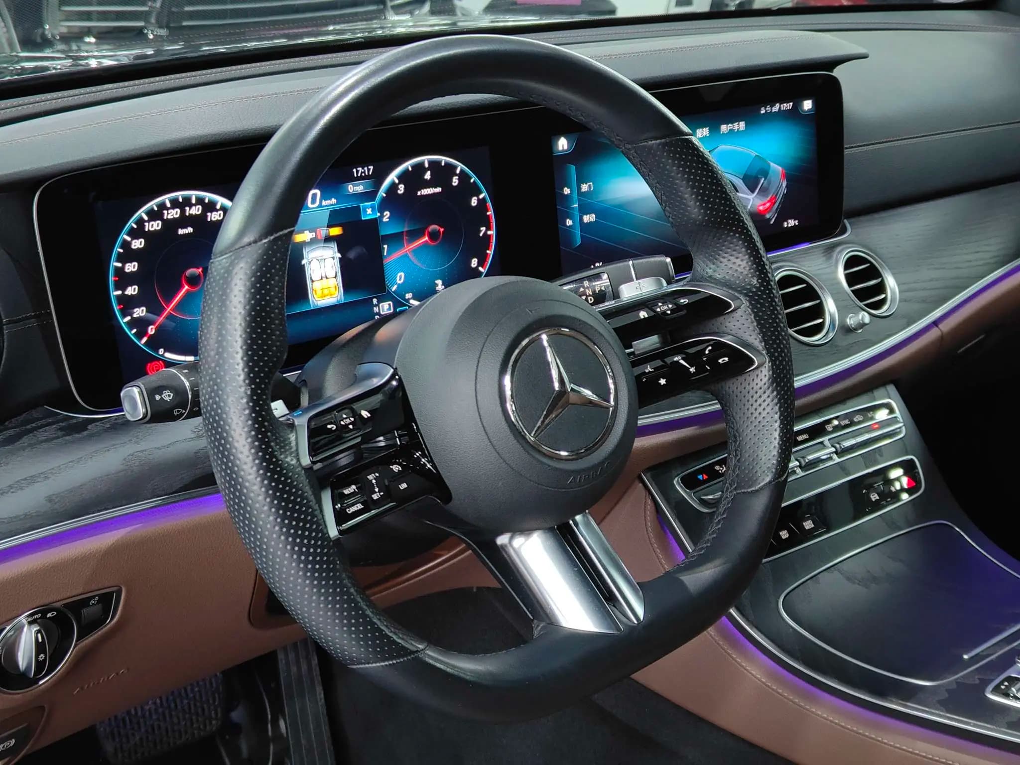Mercedes-Benz E-Class 2021 г. 54086 км. — фото 10