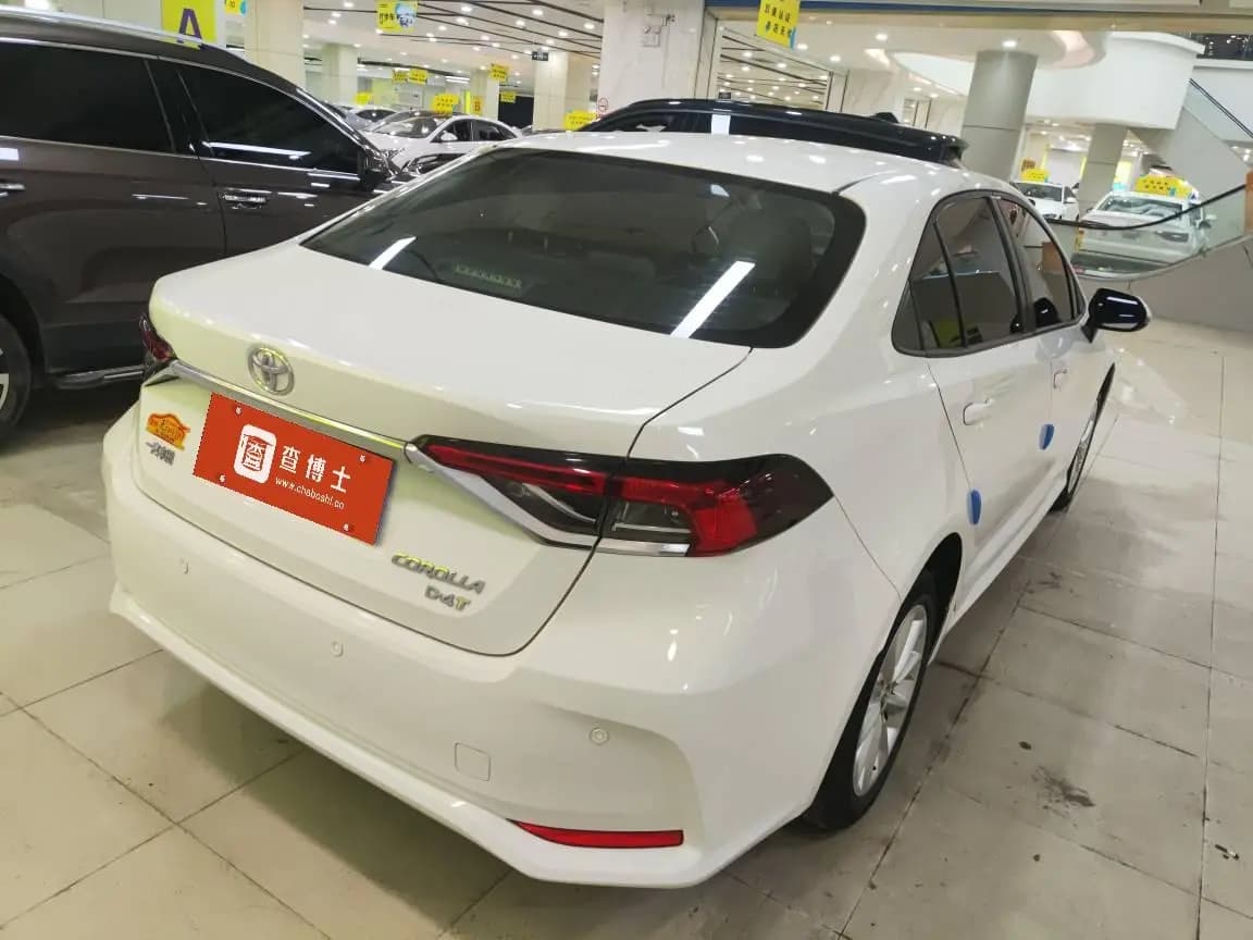 Toyota Corolla 2022 г. 46816 км. — фото 4