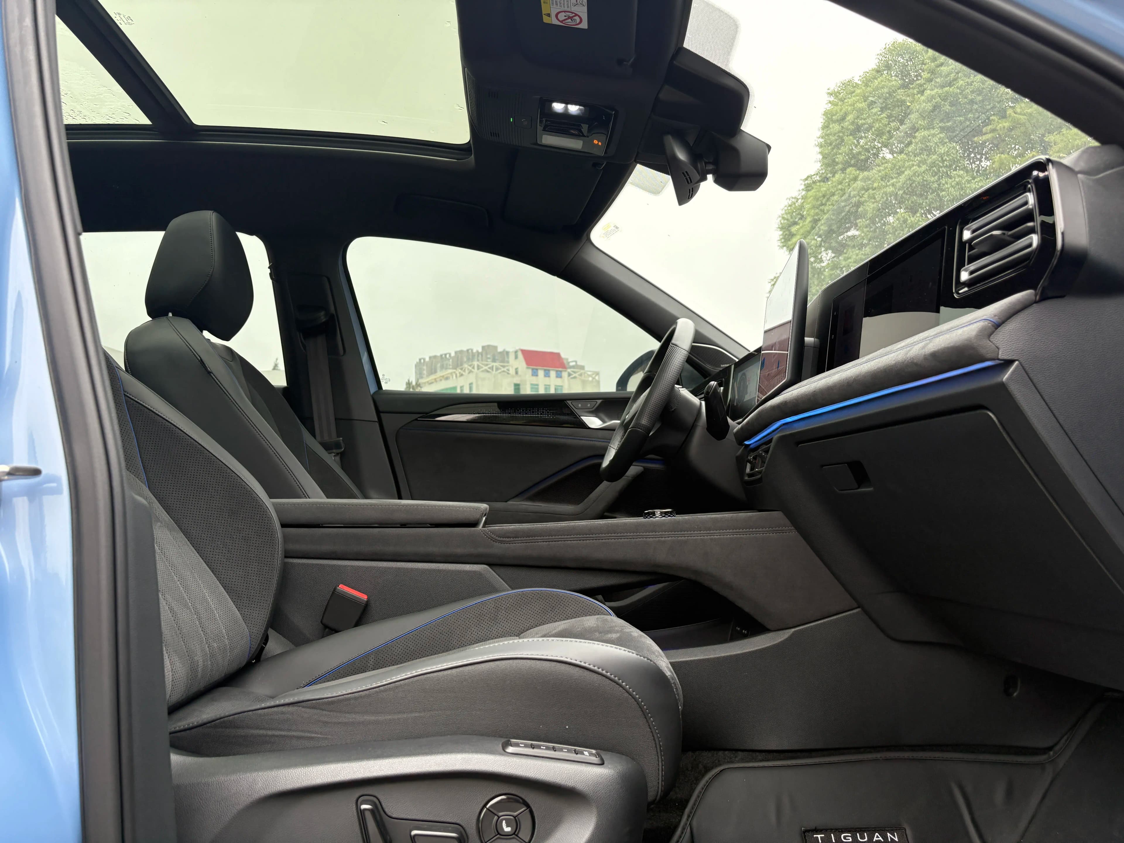 Volkswagen Tiguan L 2024 г. 3117 км. — фото 14