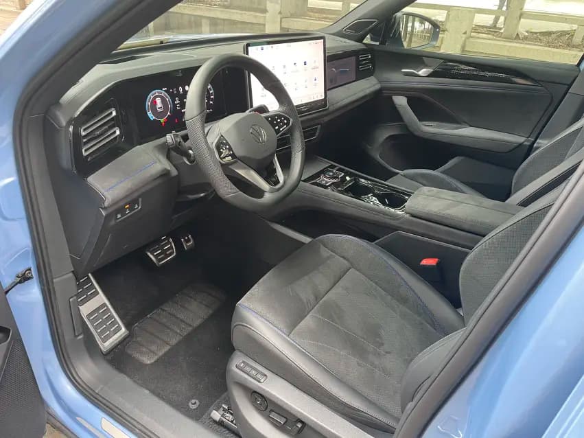 Volkswagen Tiguan L 2024 г. 2518 км. — фото 9