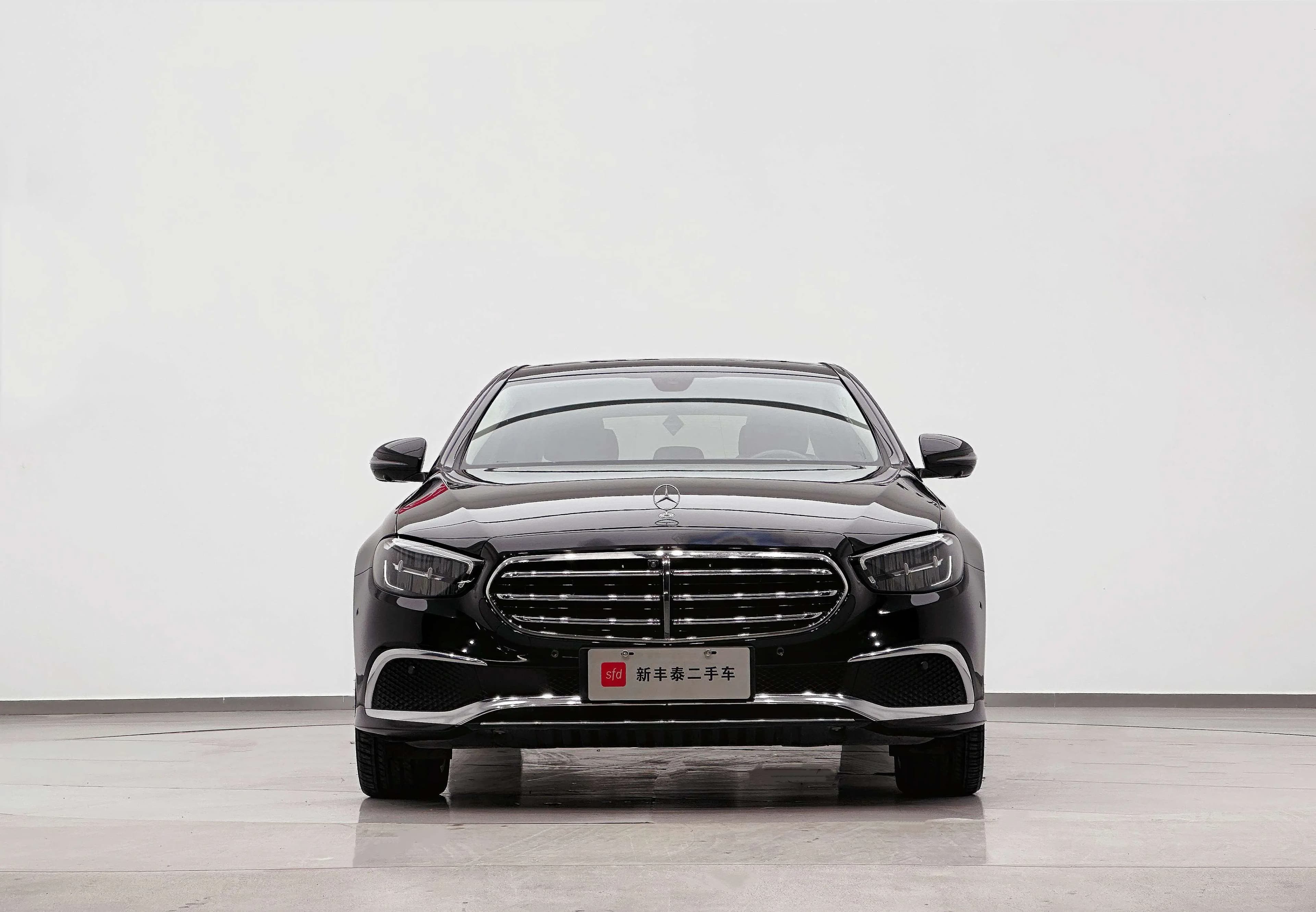 Mercedes-Benz E-Class PHEV 2022 г. 93087 км. — фото 2