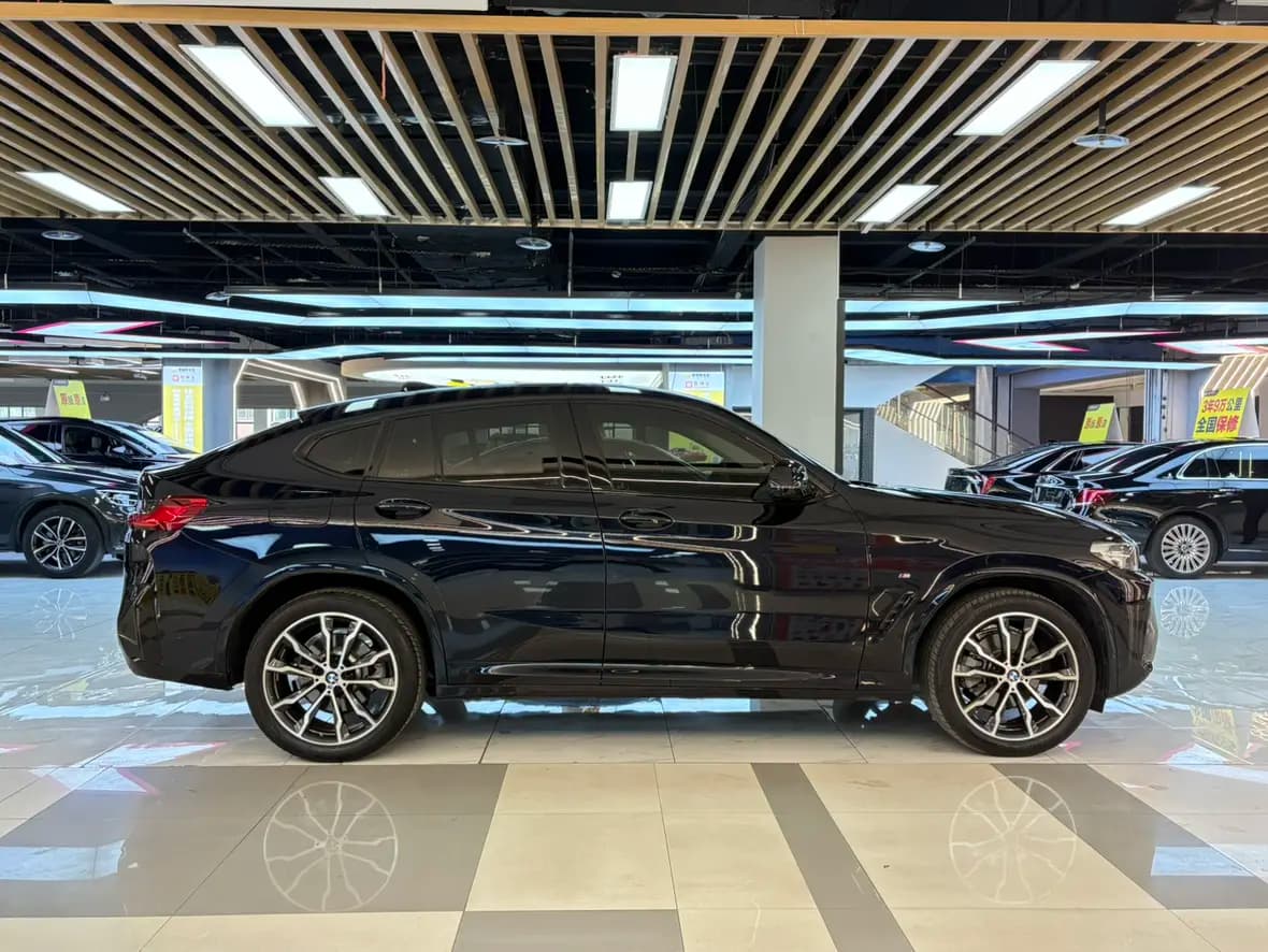 BMW X4 2024 г. 15030 км. — фото 7