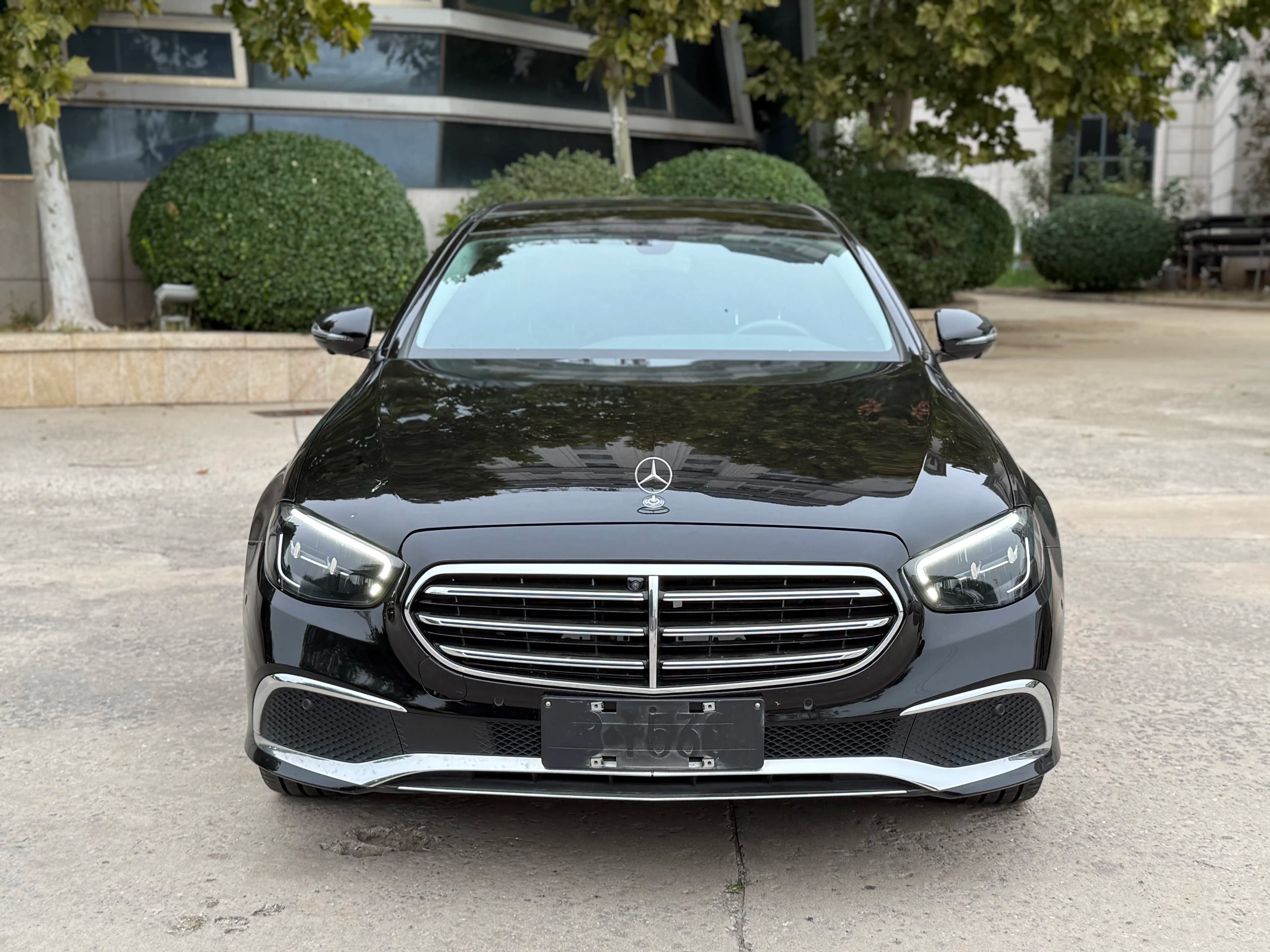 Mercedes-Benz E-Class 2022 г. 50088 км. — фото 2