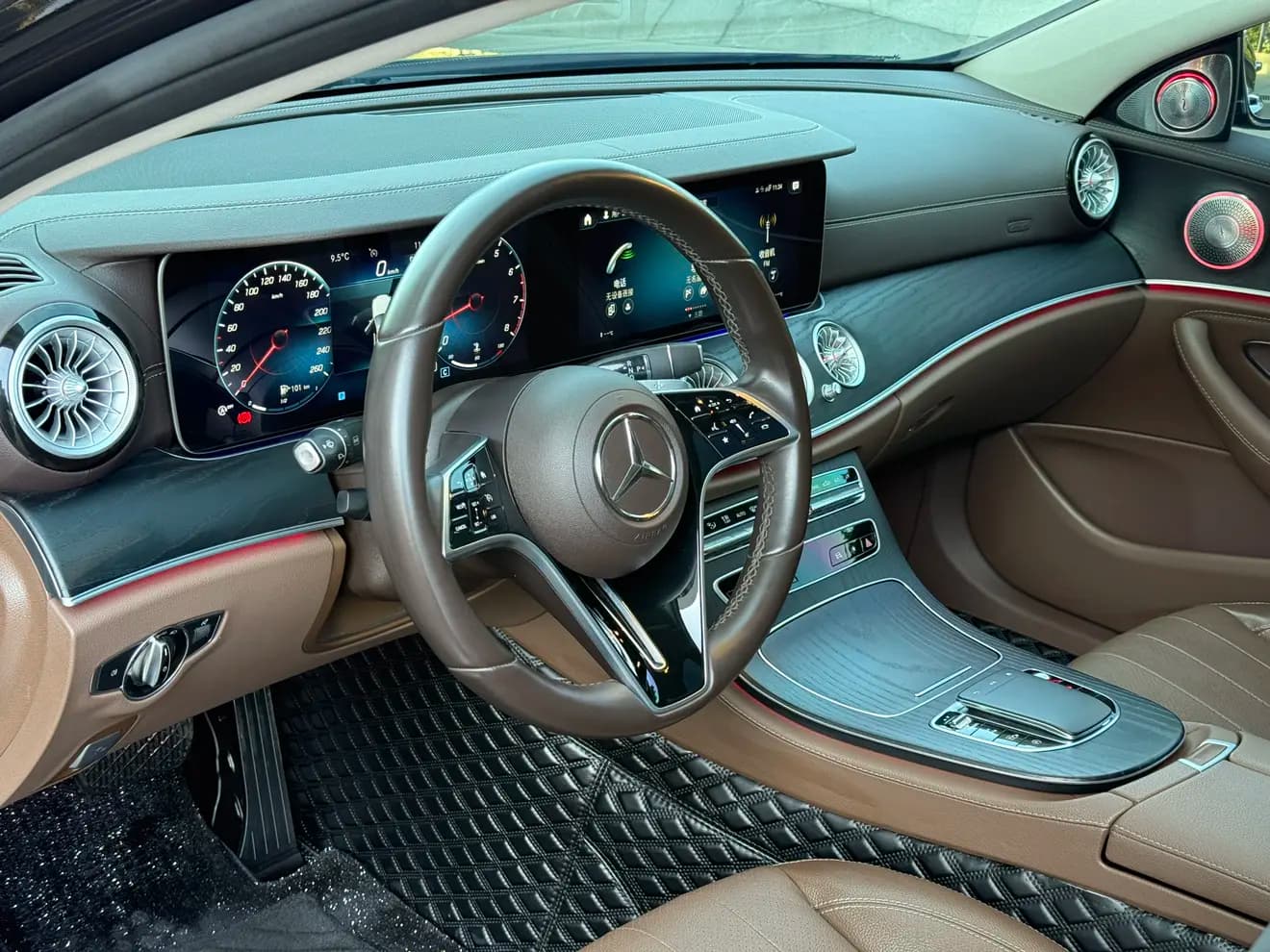 Mercedes-Benz E-Class 2023 г. 28089 км. — фото 30