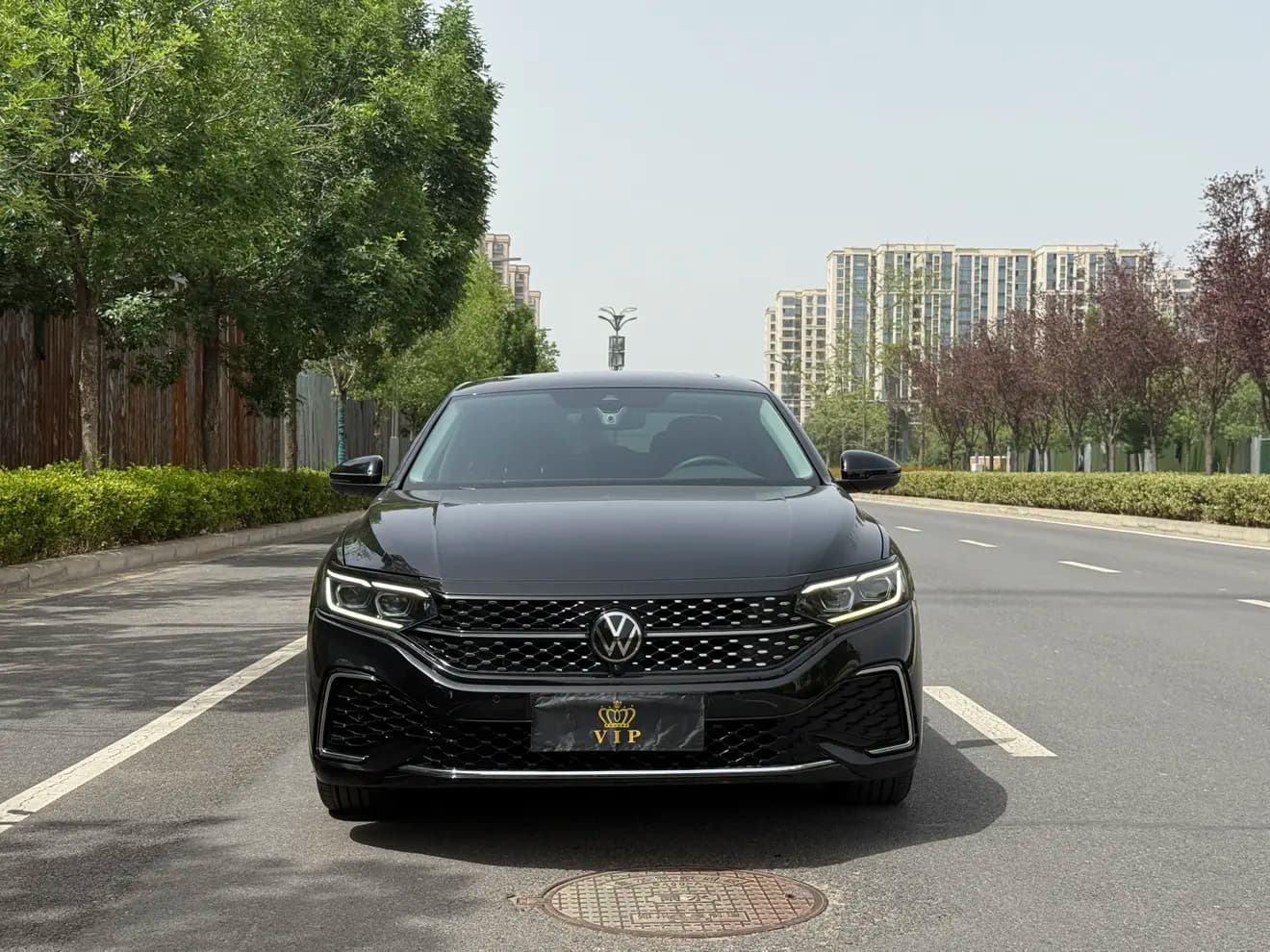 Volkswagen Passat 2024 г. 50034 км. — фото 2