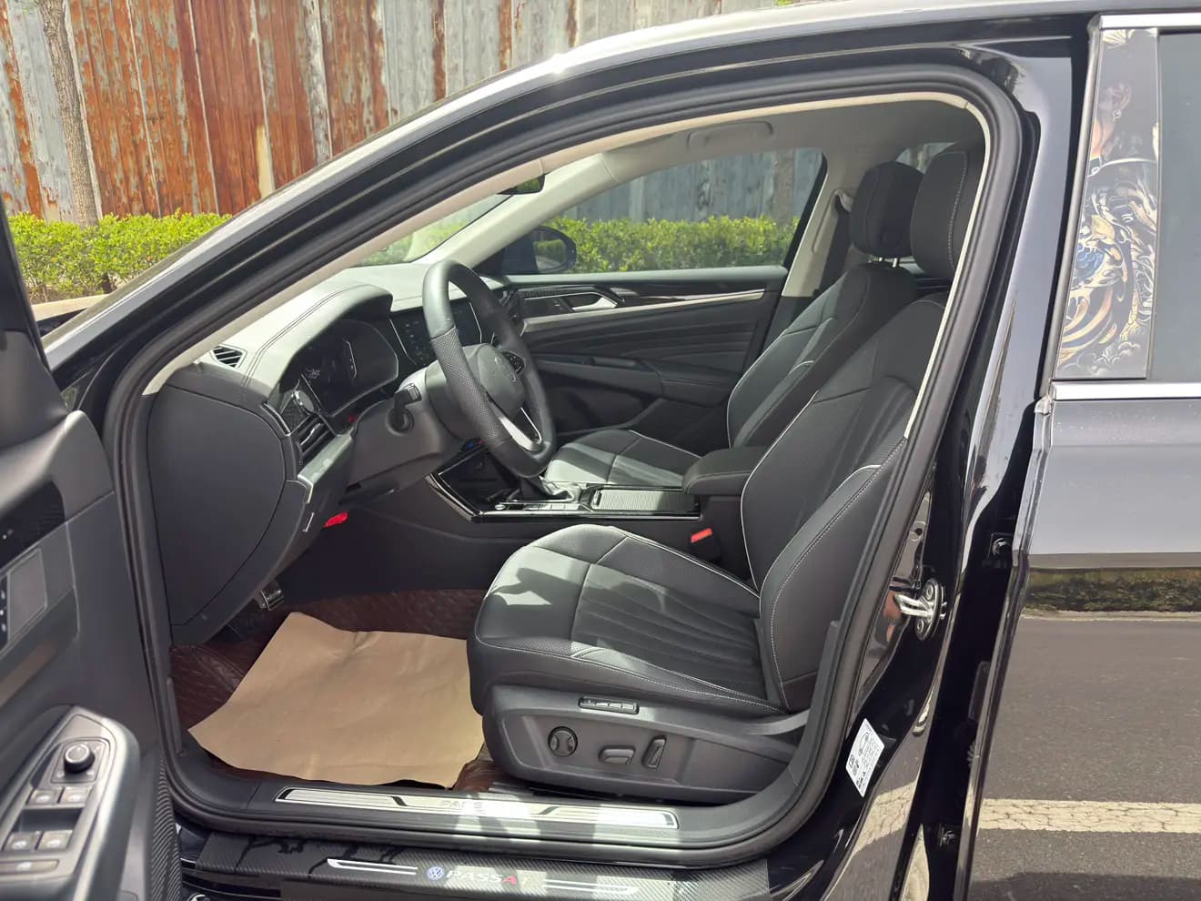 Volkswagen Passat 2024 г. 50034 км. — фото 12