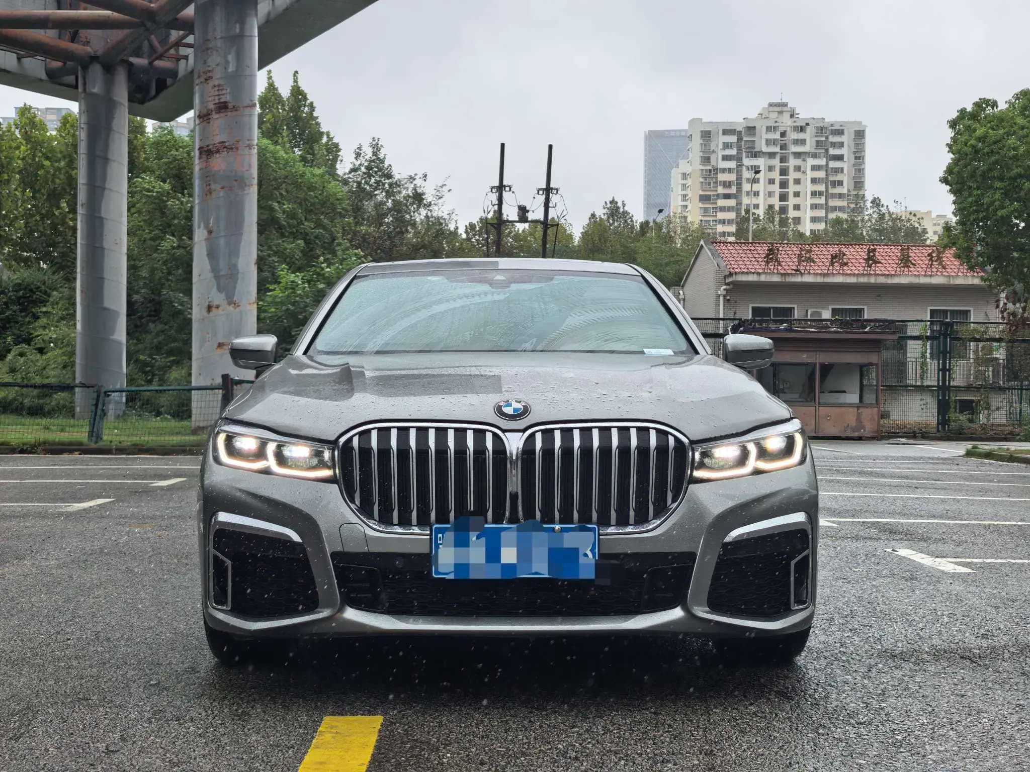 BMW 7 Series 2023 г. 35139 км. — фото 2