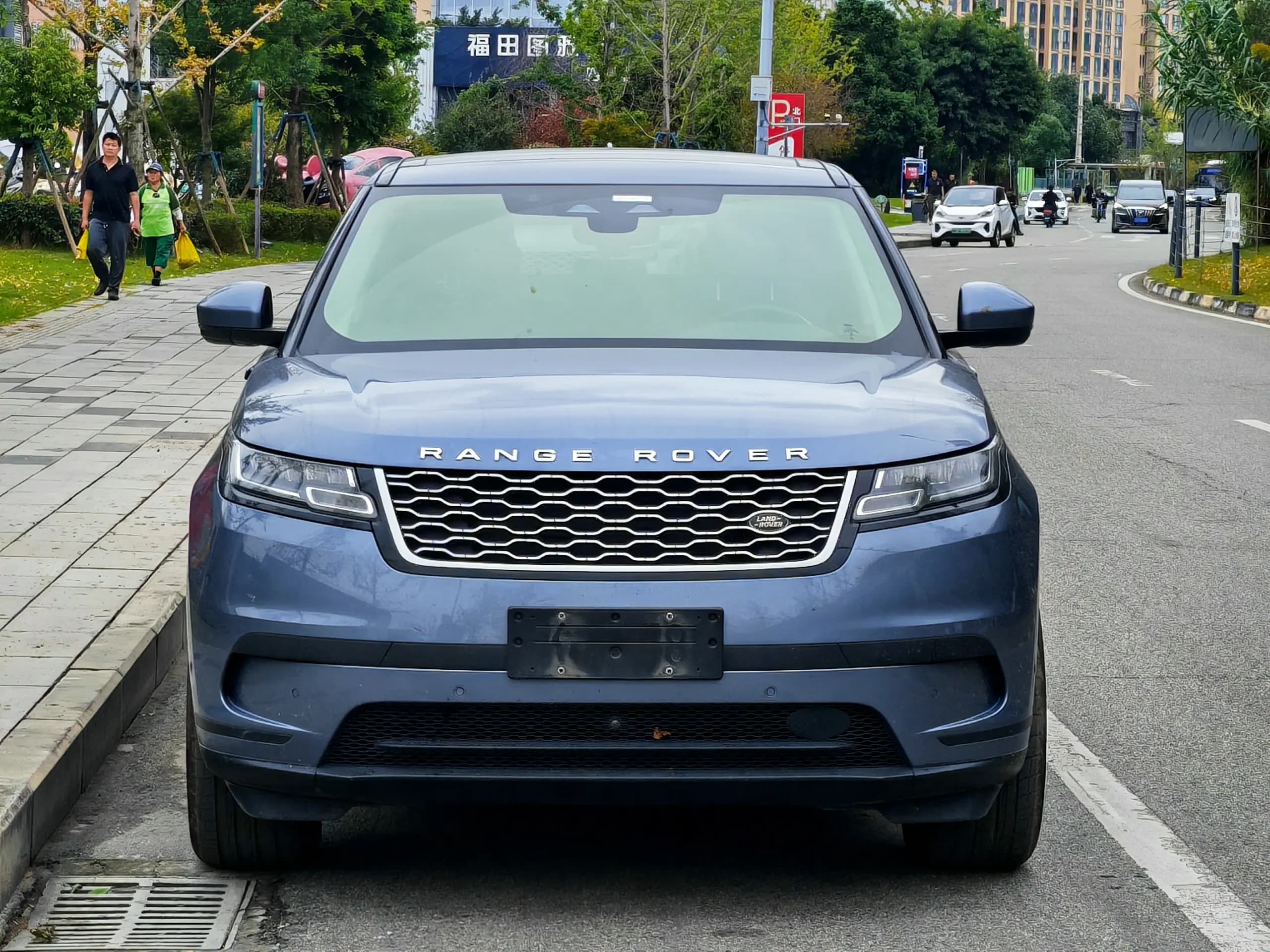 Land Rover Range Rover Velar 2021 г. 70128 км. — фото 2