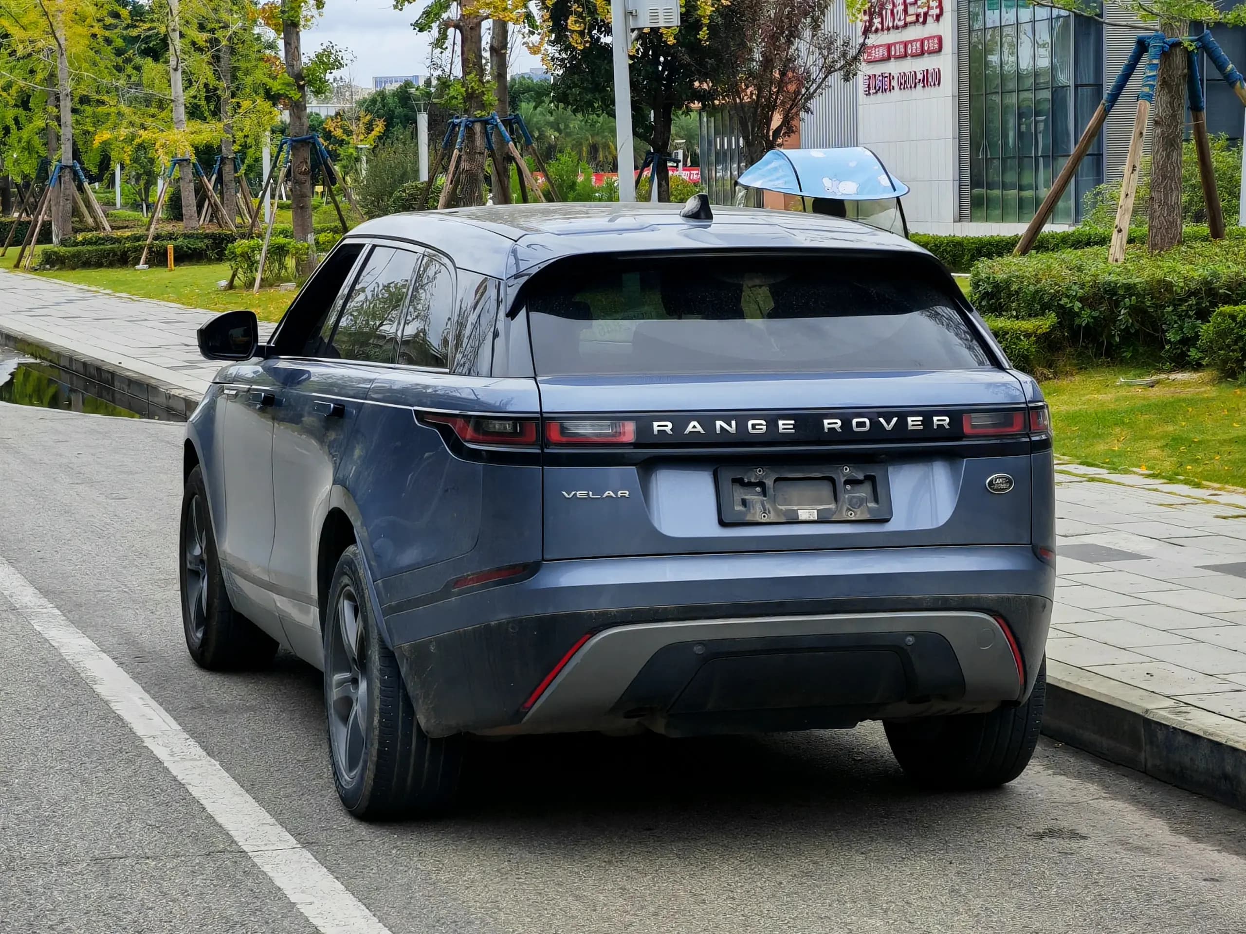 Land Rover Range Rover Velar 2021 г. 70128 км. — фото 4
