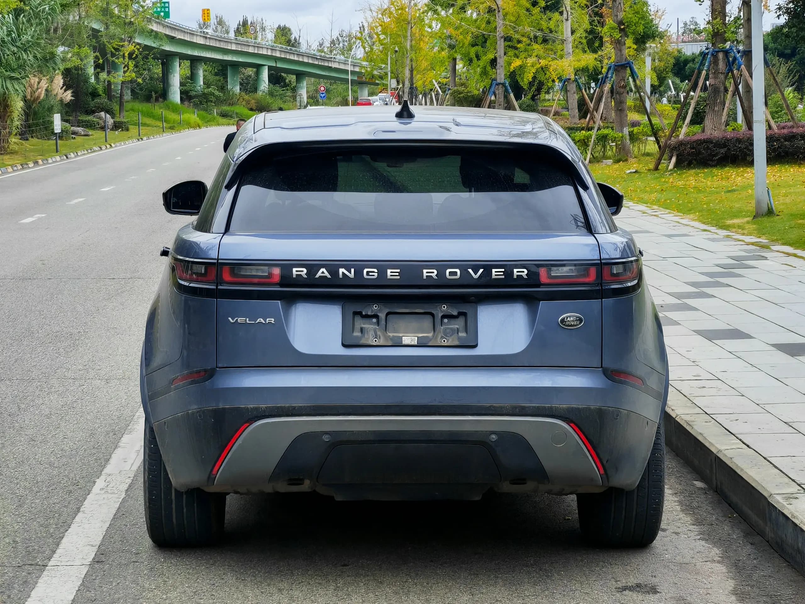 Land Rover Range Rover Velar 2021 г. 70128 км. — фото 5