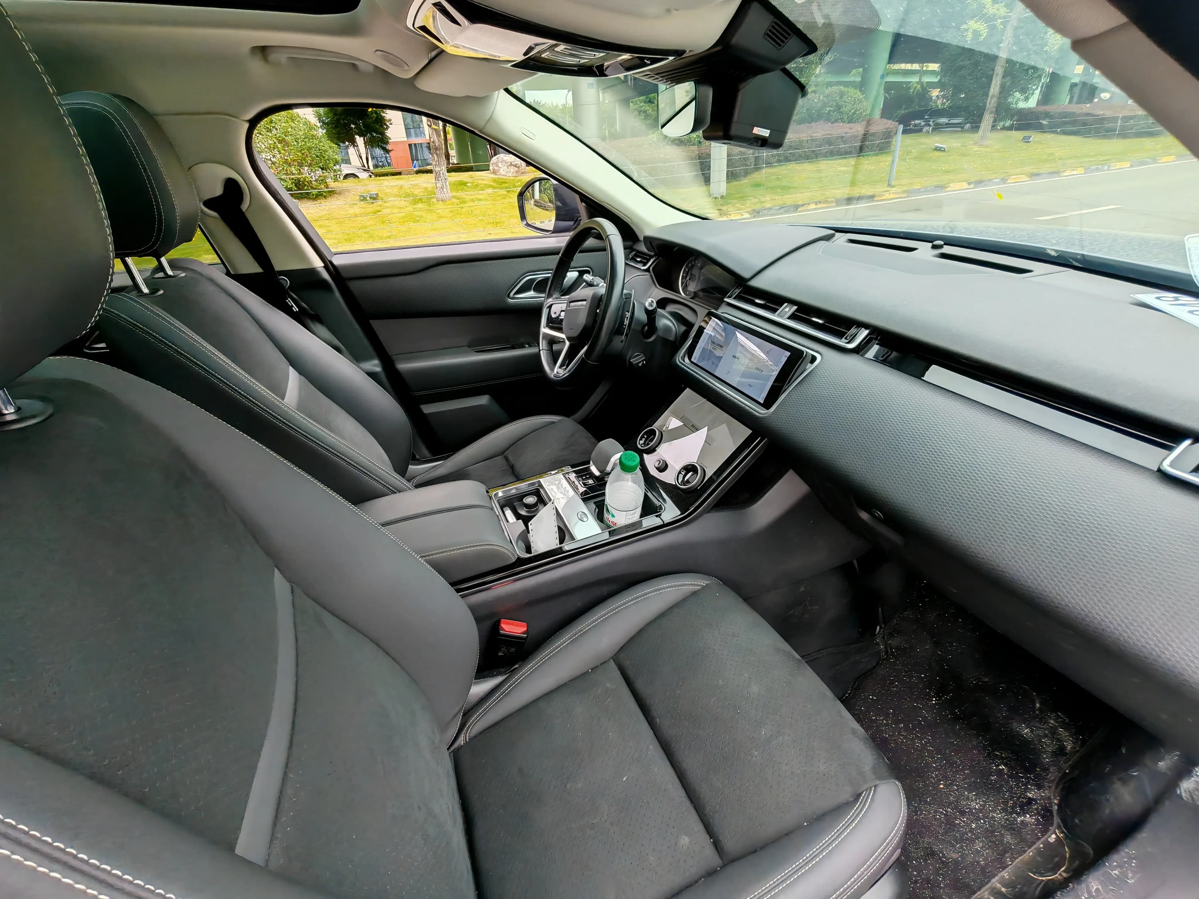 Land Rover Range Rover Velar 2021 г. 70128 км. — фото 7