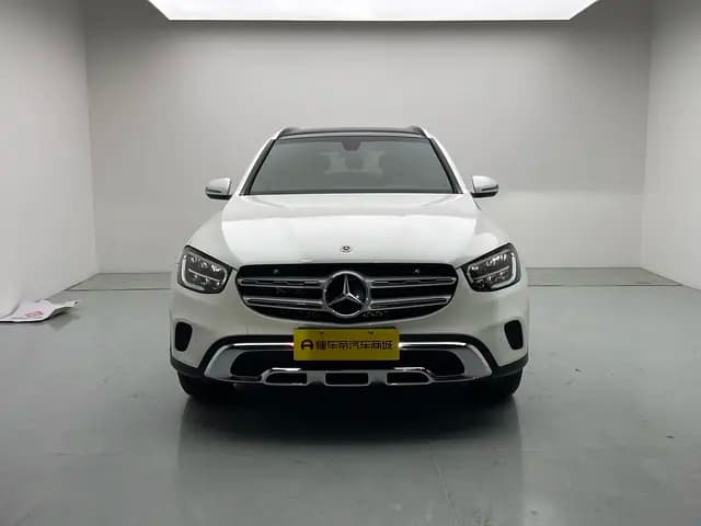 Mercedes-Benz GLC 2021 г. 68200 км. — фото 2