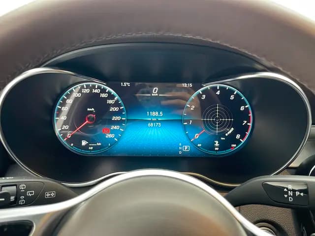 Mercedes-Benz GLC 2021 г. 68200 км. — фото 15