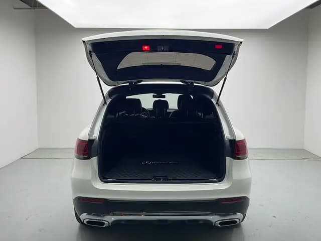 Mercedes-Benz GLC 2021 г. 68200 км. — фото 20