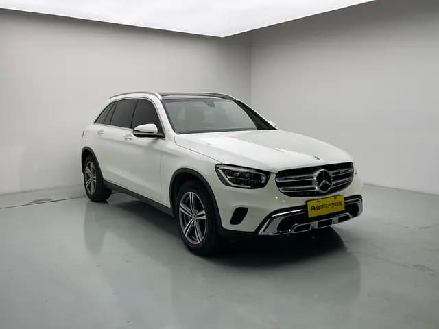 Mercedes-Benz GLC 2021 г. 68200 км. — фото 3