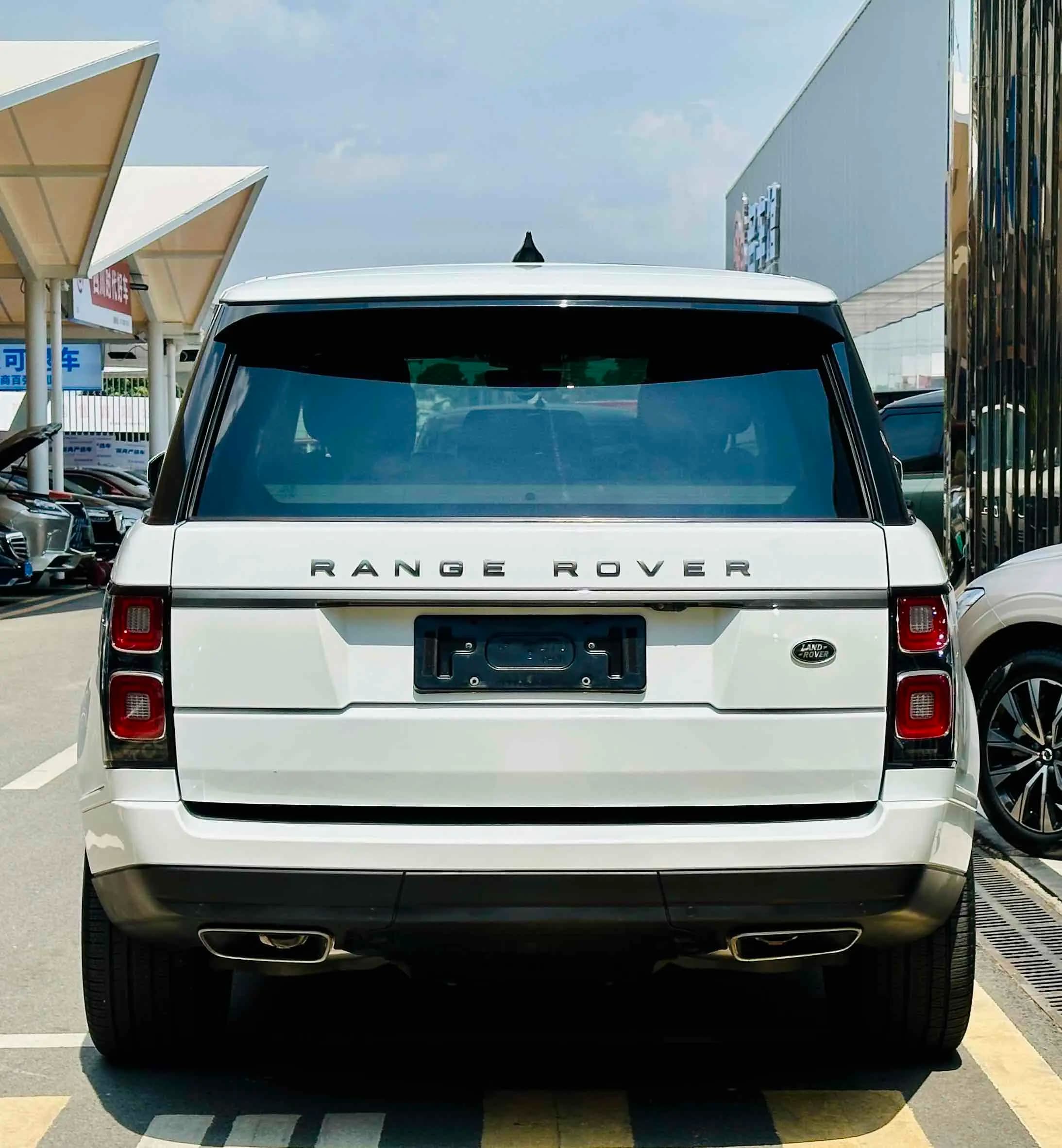 Land Rover Range rover 2021 г. 48106 км. — фото 4
