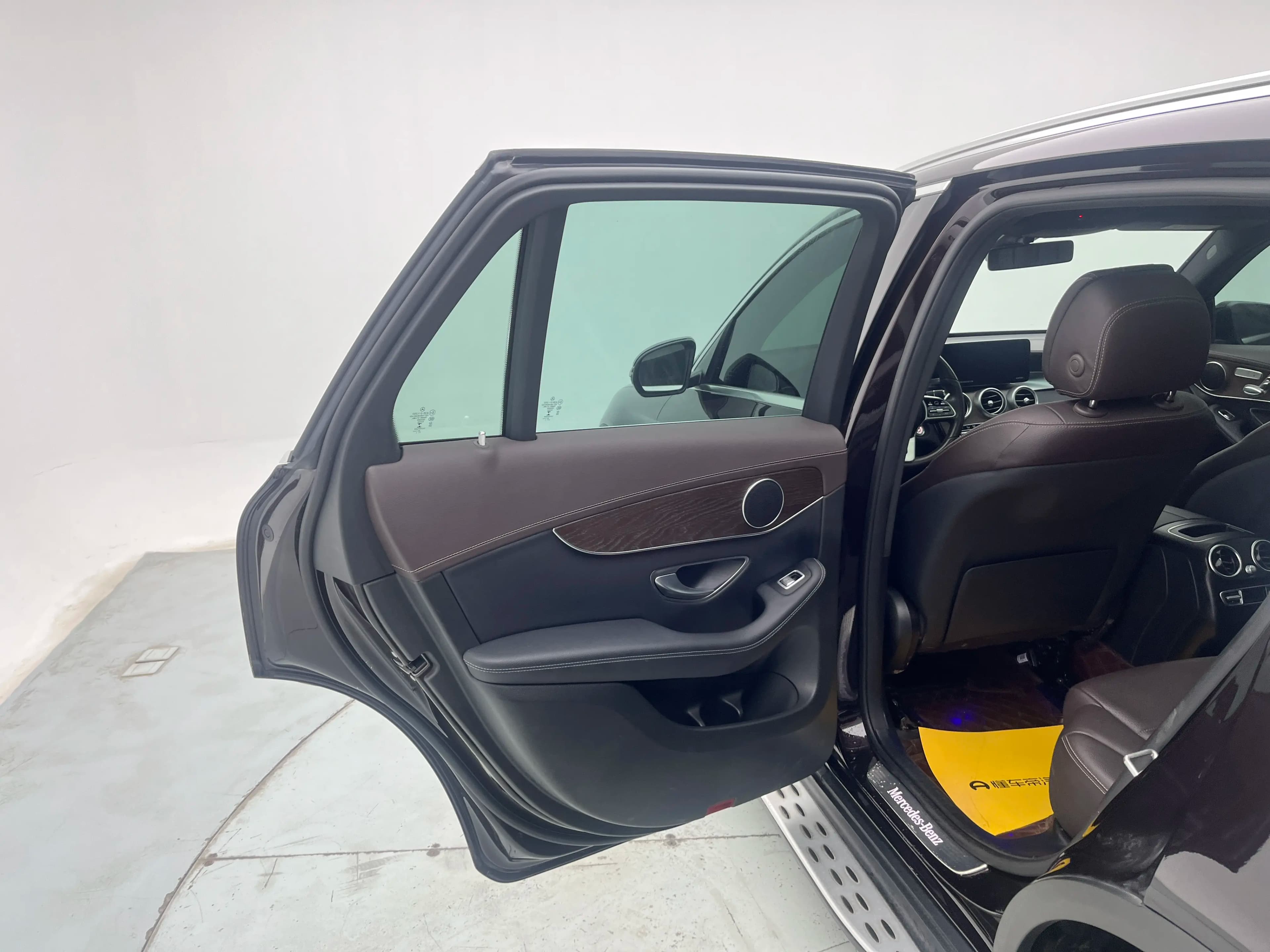 Mercedes-Benz GLC 2022 г. 80300 км. — фото 26