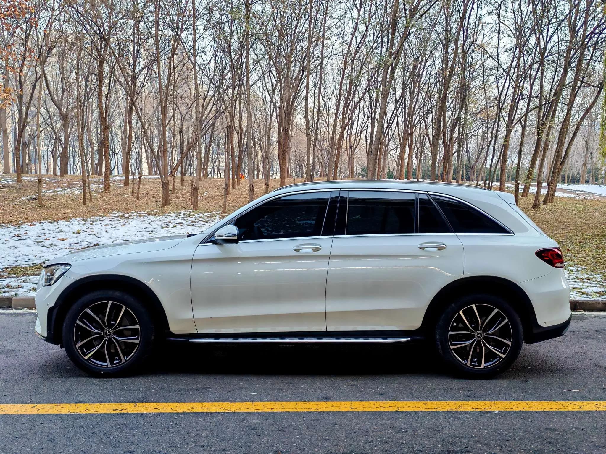 Mercedes-Benz GLC 2021 г. 46000 км. — фото 2