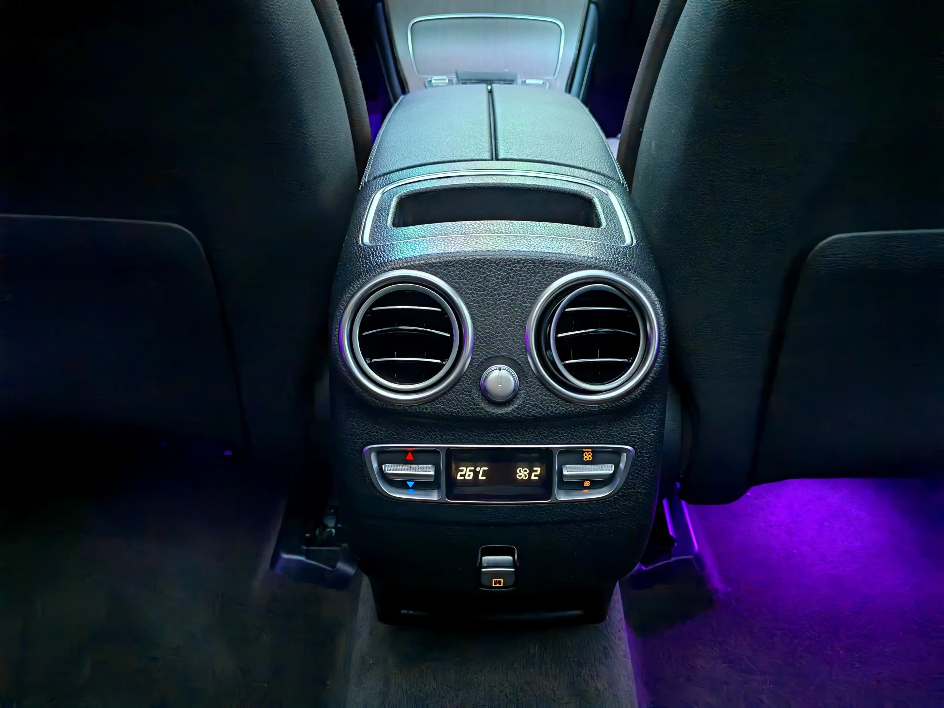 Mercedes-Benz GLC 2021 г. 46000 км. — фото 6