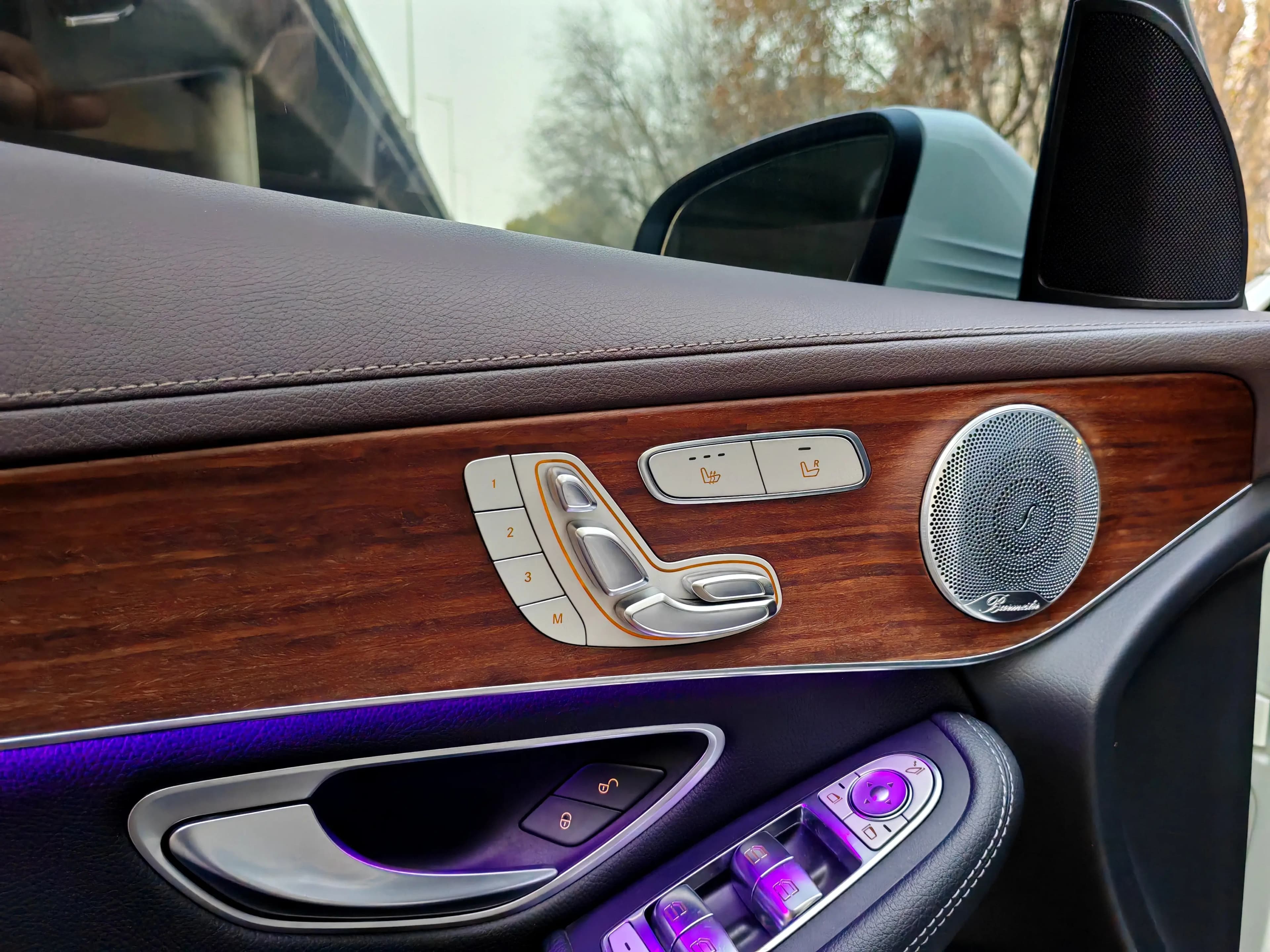 Mercedes-Benz GLC 2021 г. 46000 км. — фото 8