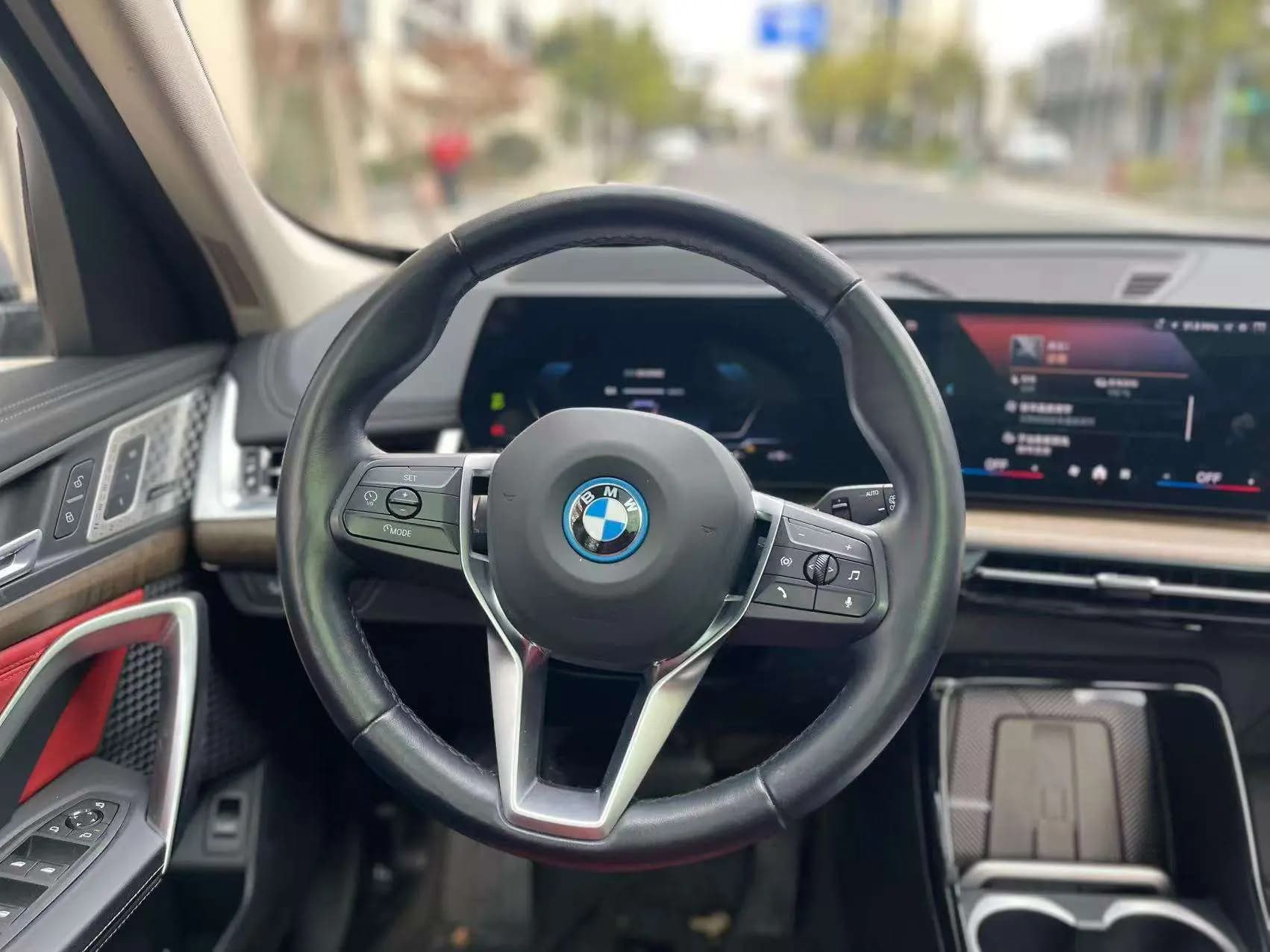 BMW iX1 2023 г. 22089 км. — фото 15