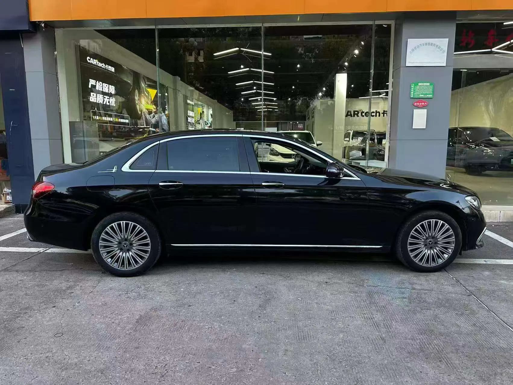 Mercedes-Benz E-Class 2023 г. 37094 км. — фото 4