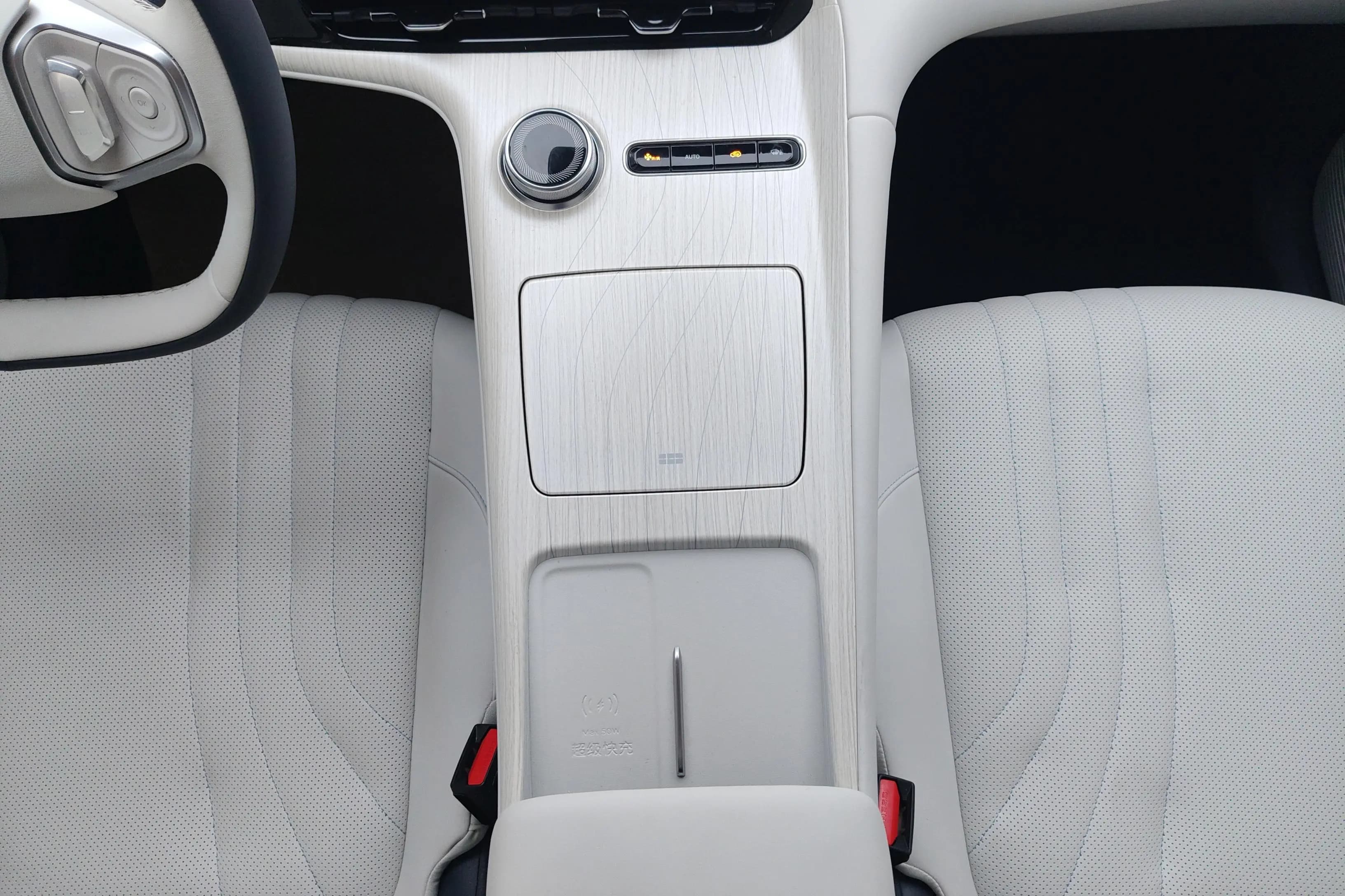 Geely Galaxy E5 2025 г. 30364 км. — фото 11
